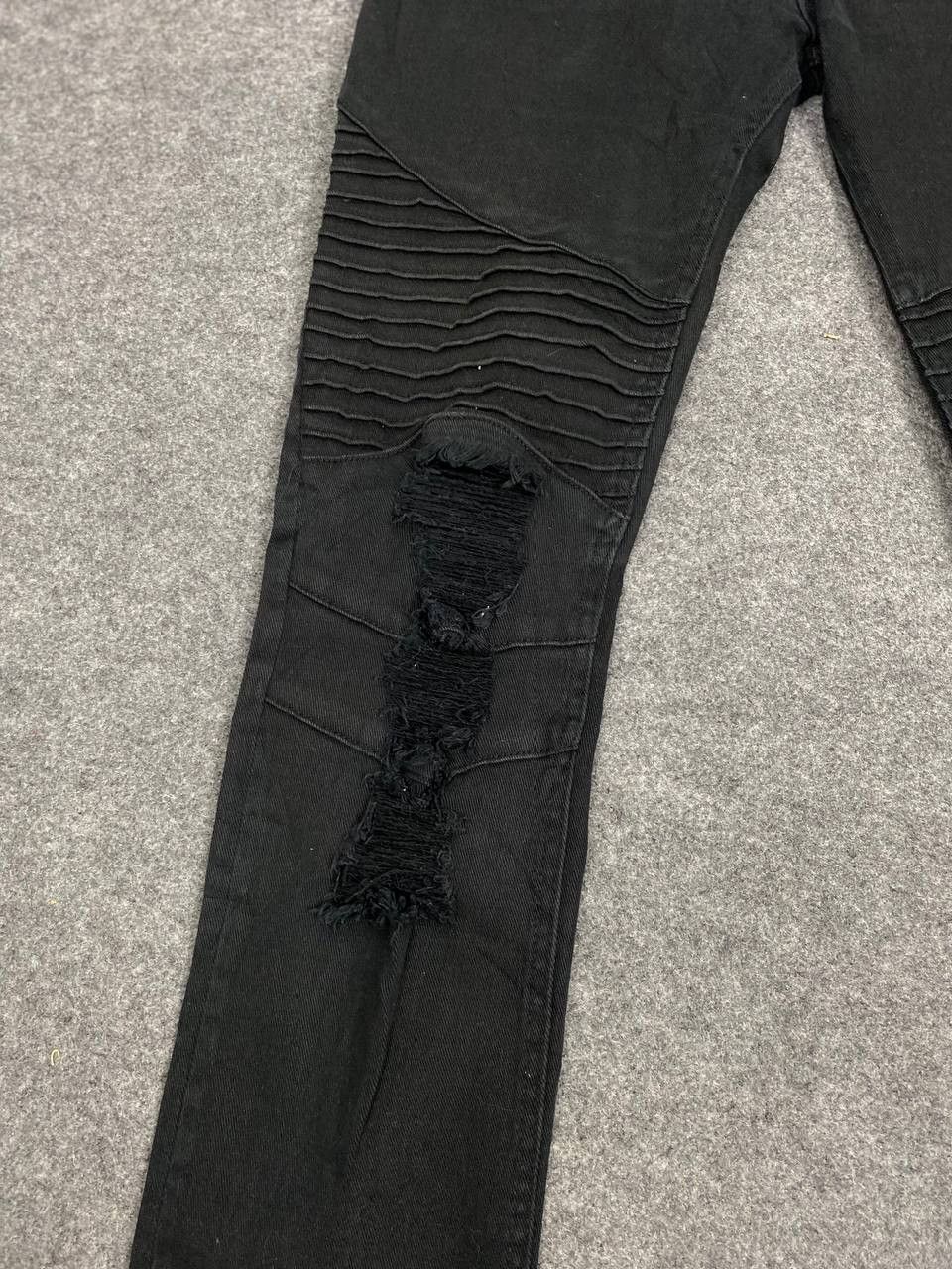 H&M h&m skinny distressed stretch denim Size US 30 / EU 46 - 5 Thumbnail