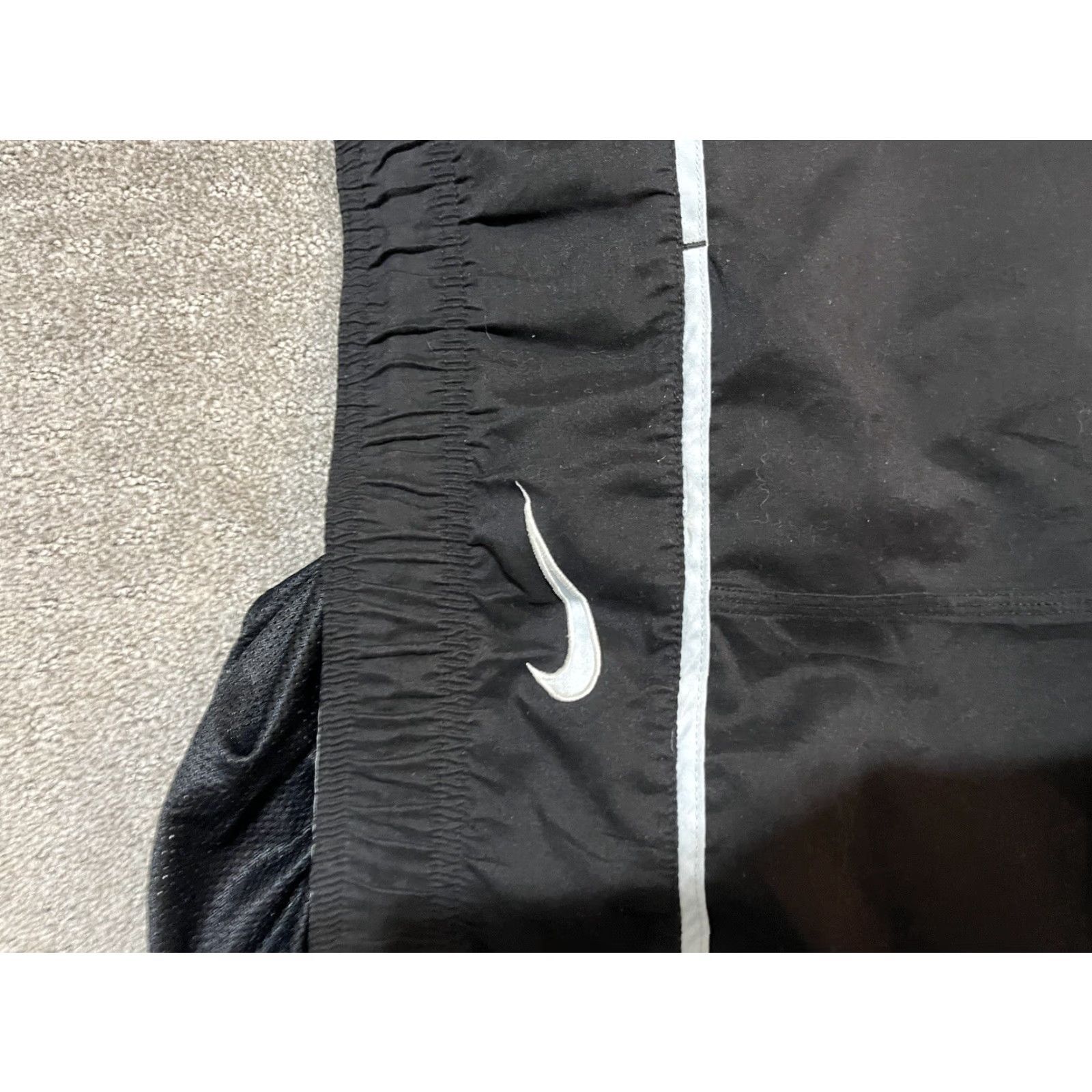 Nike Nike Black Swimming Trunks Shorts Mens XL Shorts Trunks Black Nike Swim Bottoms Adult XL Size US 36 / EU 52 - 5 Thumbnail