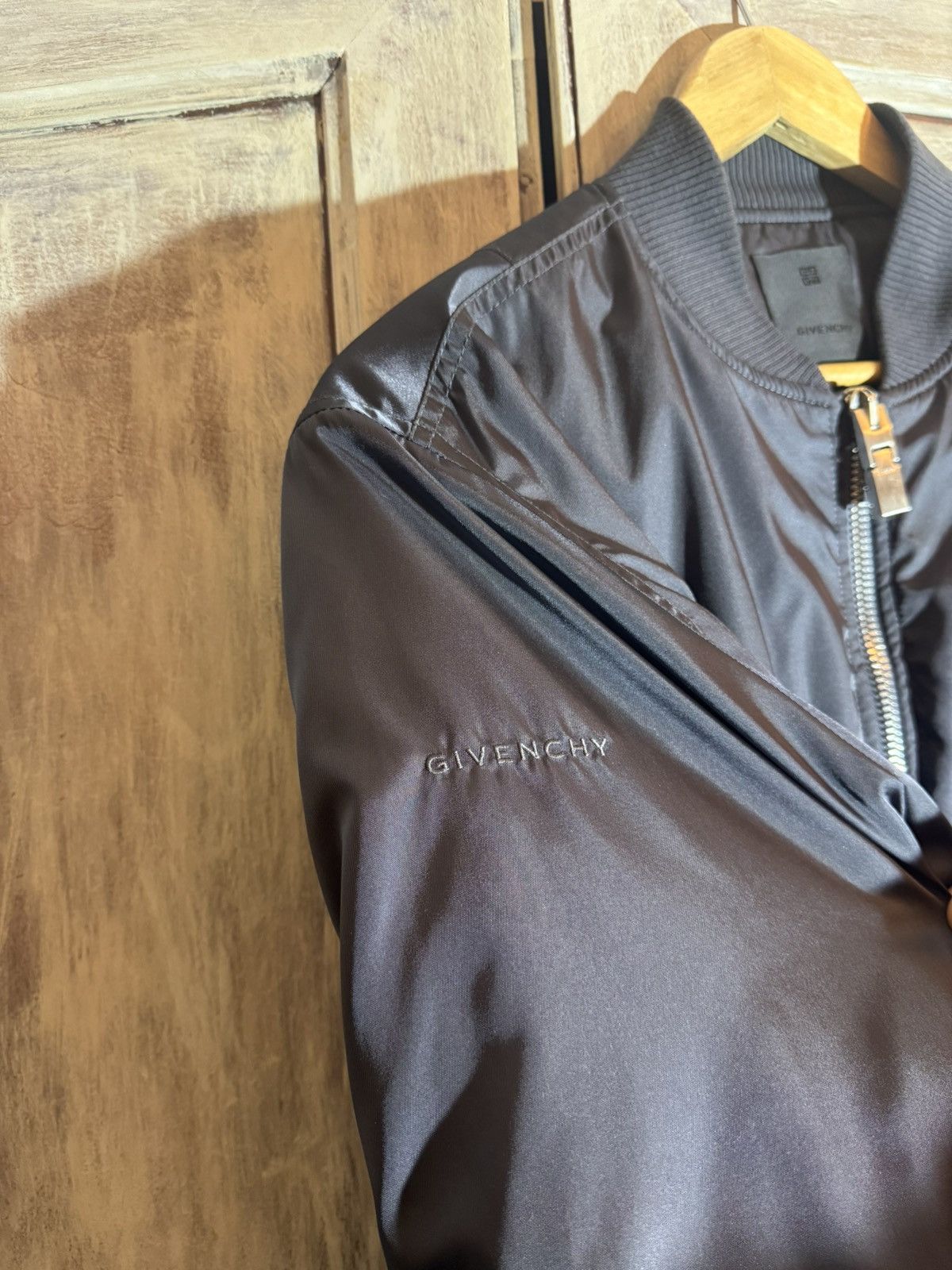 Givenchy Givenchy by MMW fw22 46 men grey stin bomber jacket Size US S / EU 44-46 / 1 - 18 Thumbnail