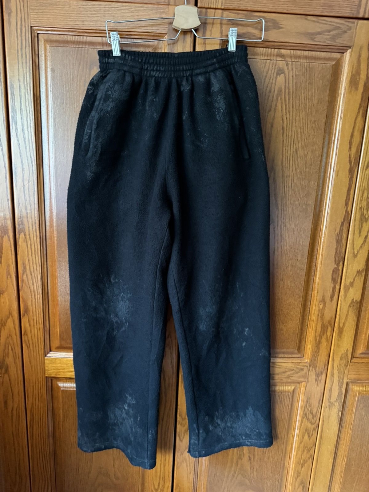 Balenciaga Black Dirty Fleece Polyester Pants Size US 30 / EU 46 - 1 Thumbnail