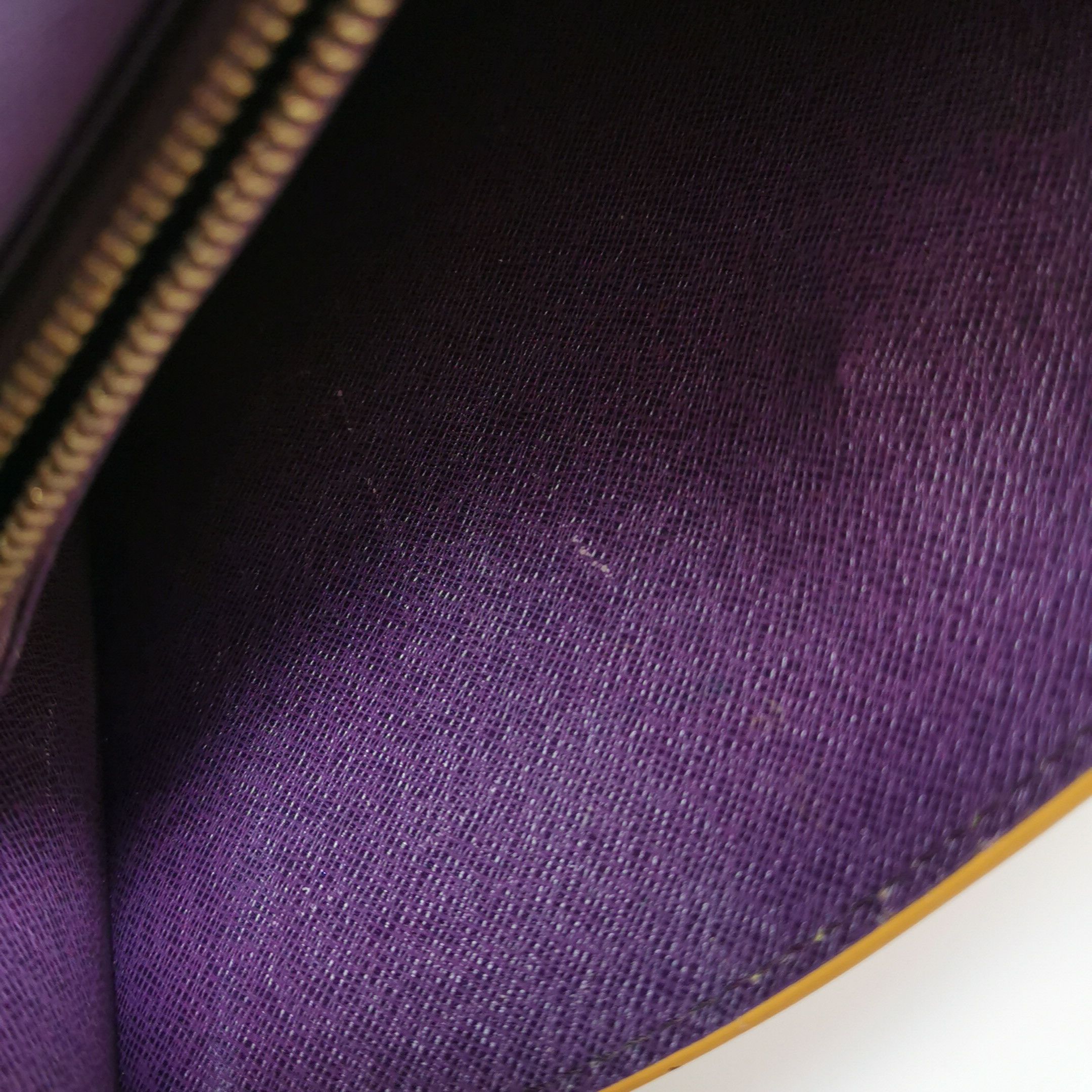 Louis Vuitton Louis Vuitton (LV) Malesherbes cowhide solid color water ri Size ONE SIZE - 3 Thumbnail
