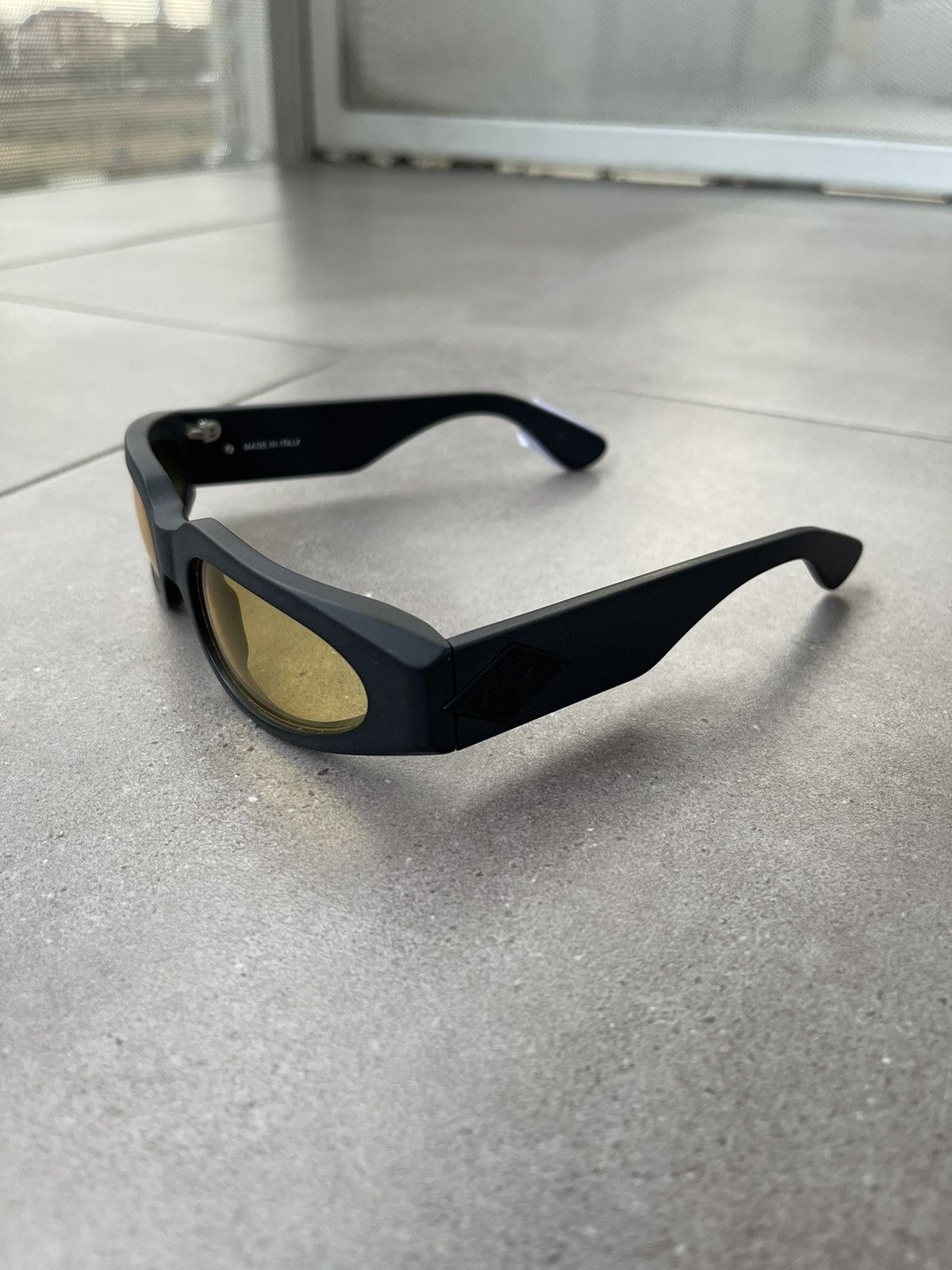 Han Kjobenhavn !DS! SS23 Han Kjobenhavn Dash Black Matte Sunglasses Size ONE SIZE - 5 Thumbnail