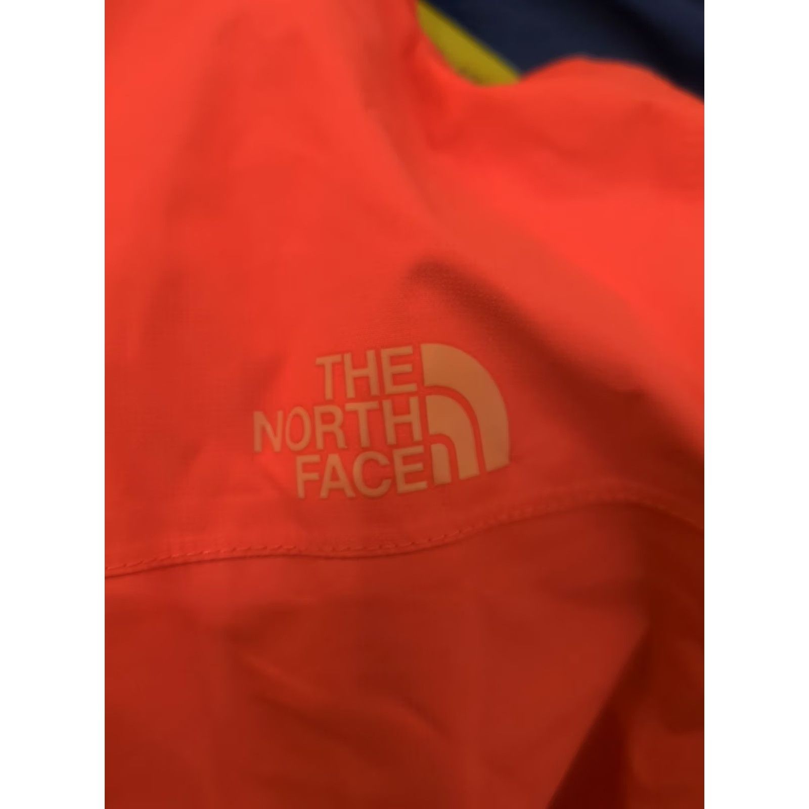 The North Face VINTAGE The North Face Waterproof DryVent Hooded Rain Jacket Parka Orange Small Women Size S / US 4 / IT 40 - 6 Thumbnail
