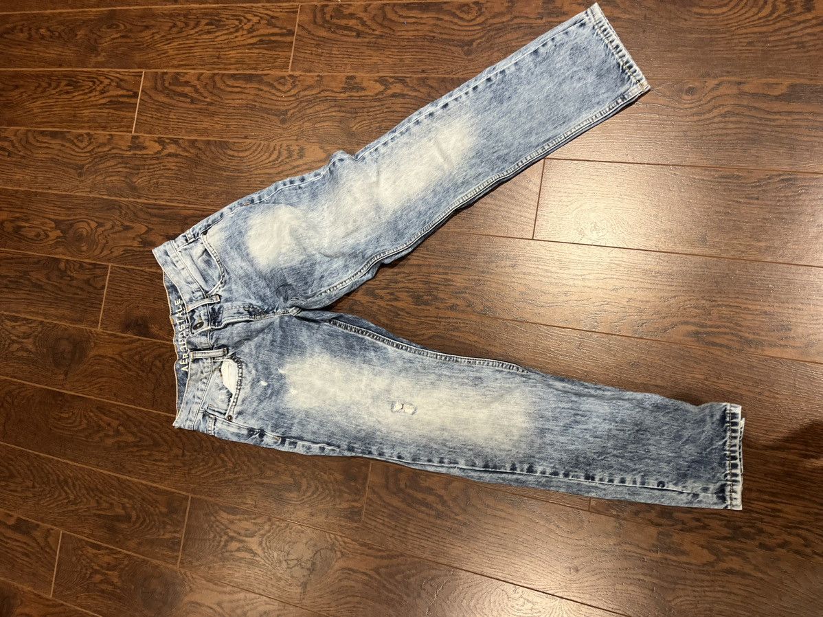 Aeropostale Men’s Blue Slim Straight Distressed Jeans Size 34W 32L - straight le
