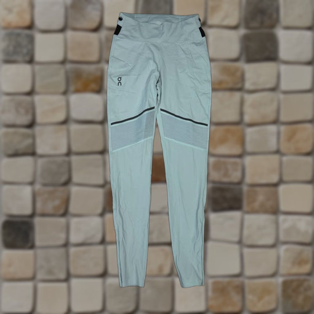 Vintage On Running Leggings Womens XS Light Blue Long Size 26" / US 2 / IT 38 - 1 Thumbnail