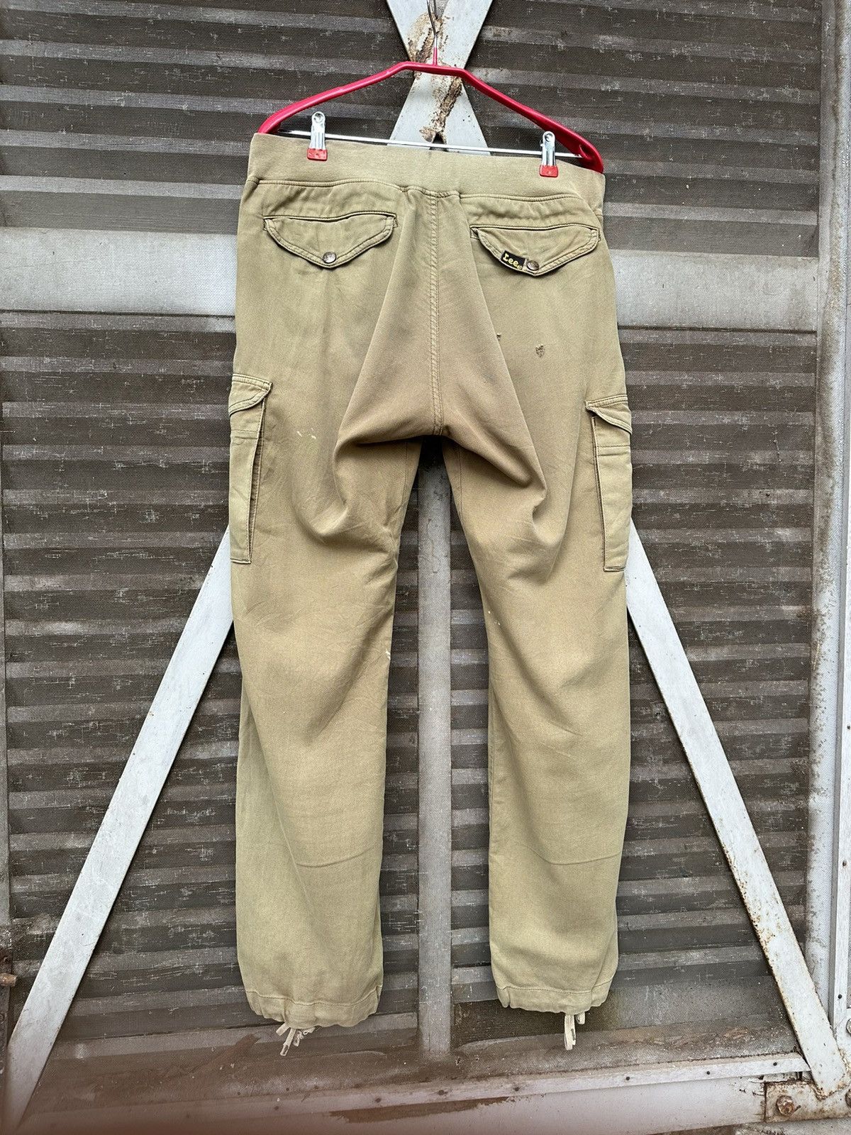 Vintage 👹Vintage THRASHED LEE Baggy Jogger Pants Size US 31 - 12 Thumbnail
