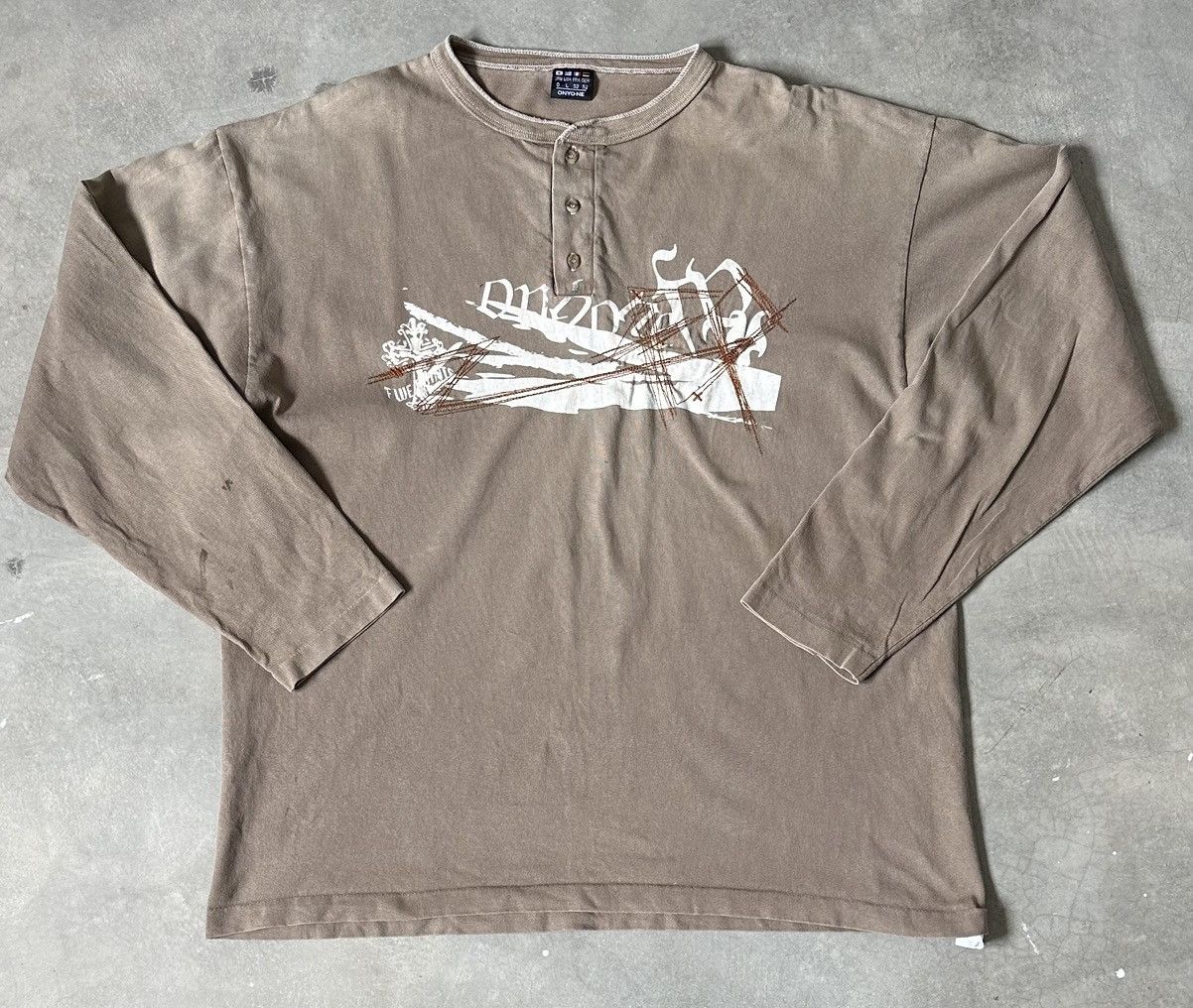 Vintage VINTAGE ON.YO.NE POEMS SUN FADED BUTTON TEE Size US L / EU 52-54 / 3 - 1 Thumbnail
