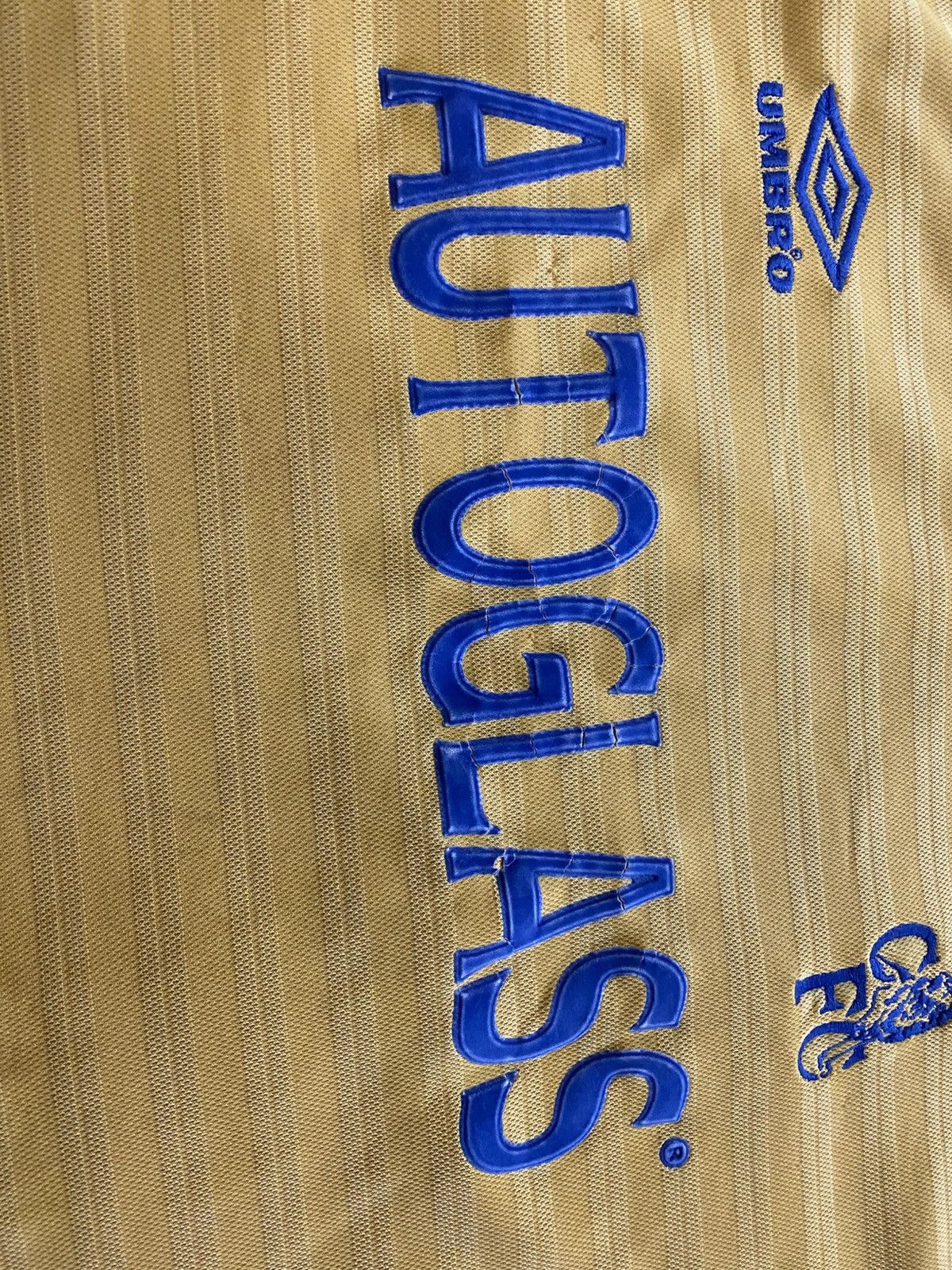 Chelsea Soccer × Umbro × Vintage Umbro Chelsea FC Vintage 2000 Size US L / EU 52-54 / 3 - 4 Thumbnail