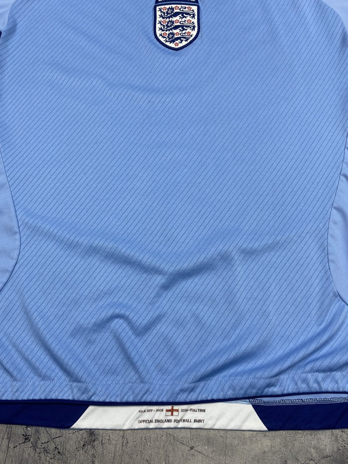 Umbro England 2008–10 Goalkeeper Umbro Jersey – Size XL Size US XL / EU 56 / 4 - 7 Thumbnail