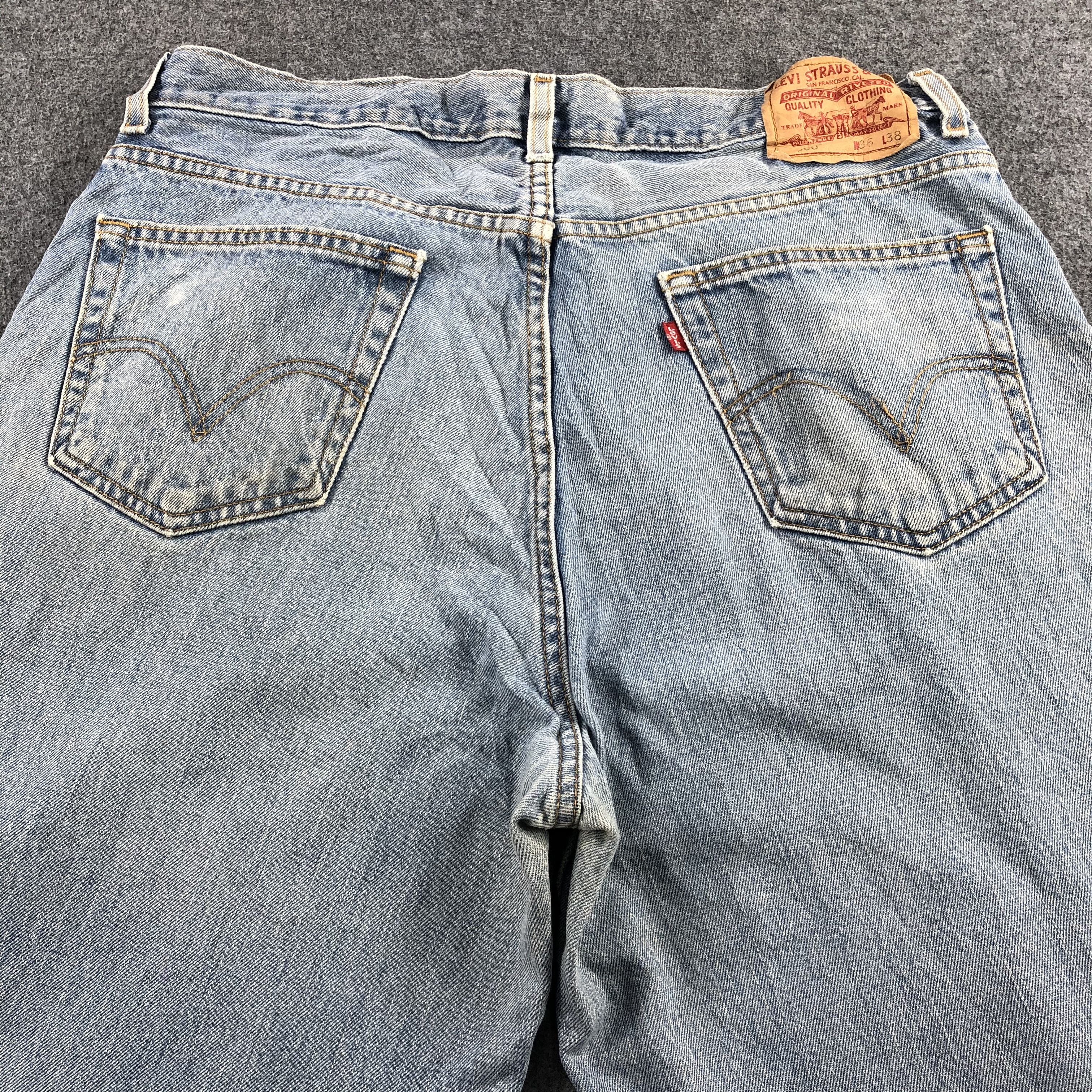 Levi's Vintage Light Wash Levis 560 Jeans-J2116 Size US 36 / EU 52 - 4 Thumbnail