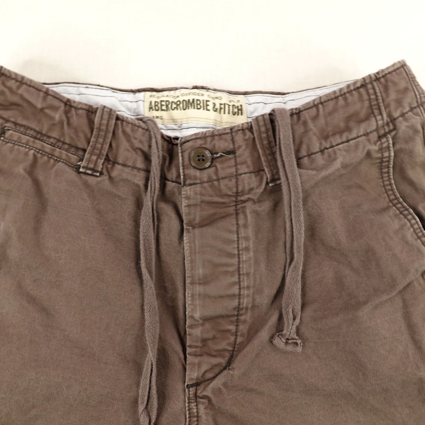 Abercrombie & Fitch VINTAGE Abercrombie & Fitch Shorts Mens 32 Brown Button Fly Drawstring Moose Y2K Chino Casual Travel Workwear Cotton Canvas Front Pockets Regular Mens Size US 34 / EU 50 - 2 Thumbnail