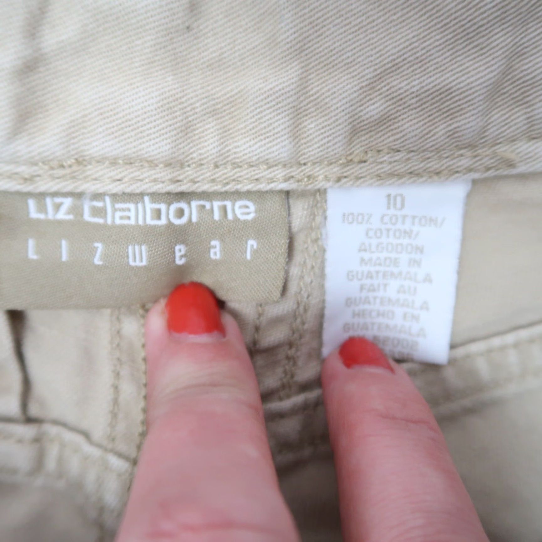 Liz Claiborne VINTAGE Liz Claiborne Pants Chino Tapered Leg Mid Rise Khaki Tan 90s Size 10 Women's Boys? Wait. End with Womens. Size 32" / US 10 / IT 46 - 4 Thumbnail