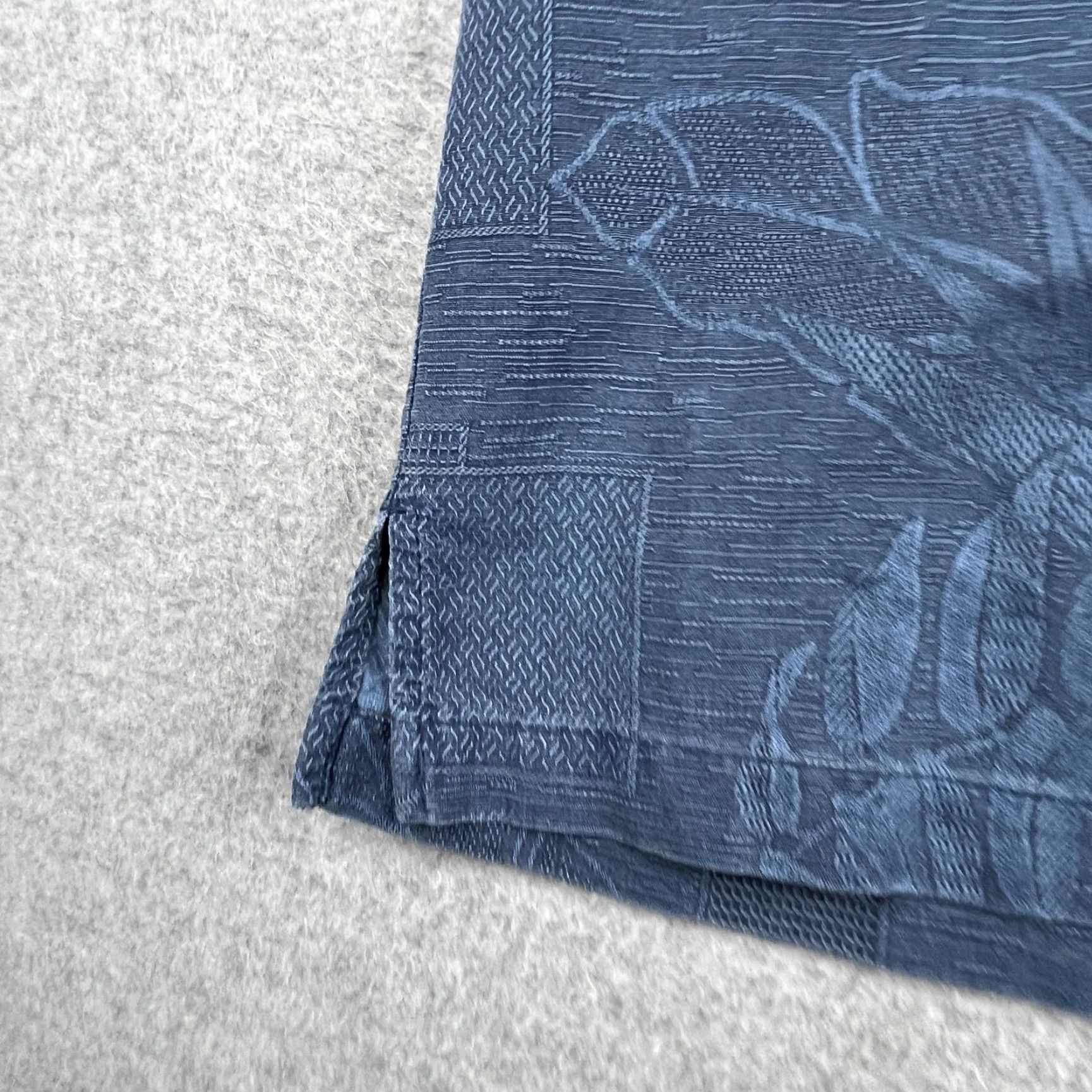 Vintage Jamaica Jaxx Silk Tropical Shirt XL Mens Short Sleeve Button-Up Pocket Blue Floral Casual Size US XL / EU 56 / 4 - 2 Thumbnail