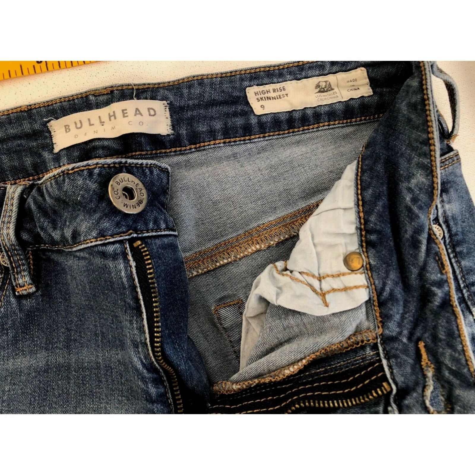 Vintage BULLHEAD Denim Co. Womens 9 HIGH RISE SKINNIEST Blue STRETCH Jeans Denim See Photos Stretch Womens 9 Blue High Rise Jeans Size 30" / US 8 / IT 44 - 5 Thumbnail