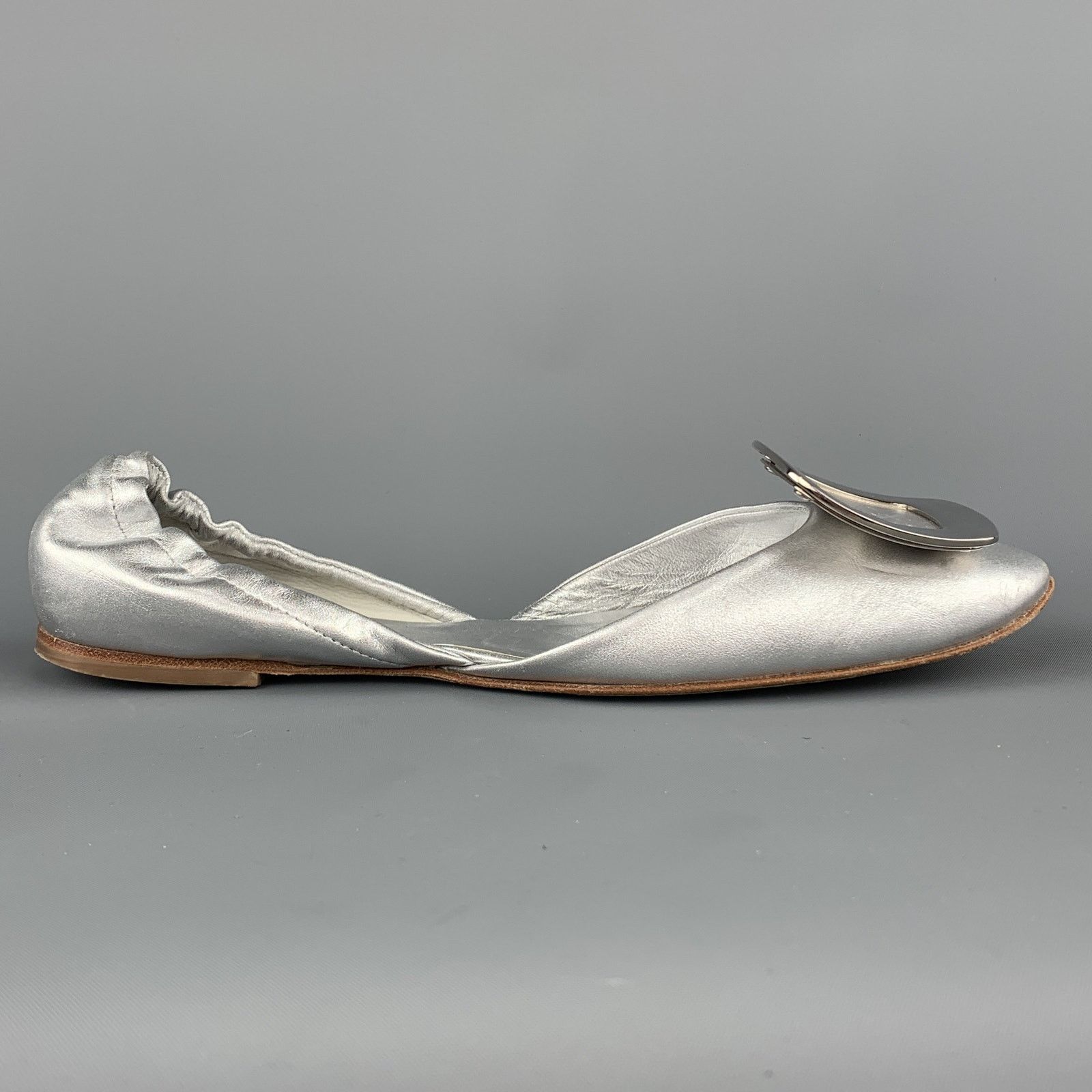 Roger Vivier ROGER VIVIER Size 6.5 Silver Leather Chips Buckle Flats Size US 6.5 / IT 36.5 - 6 Thumbnail