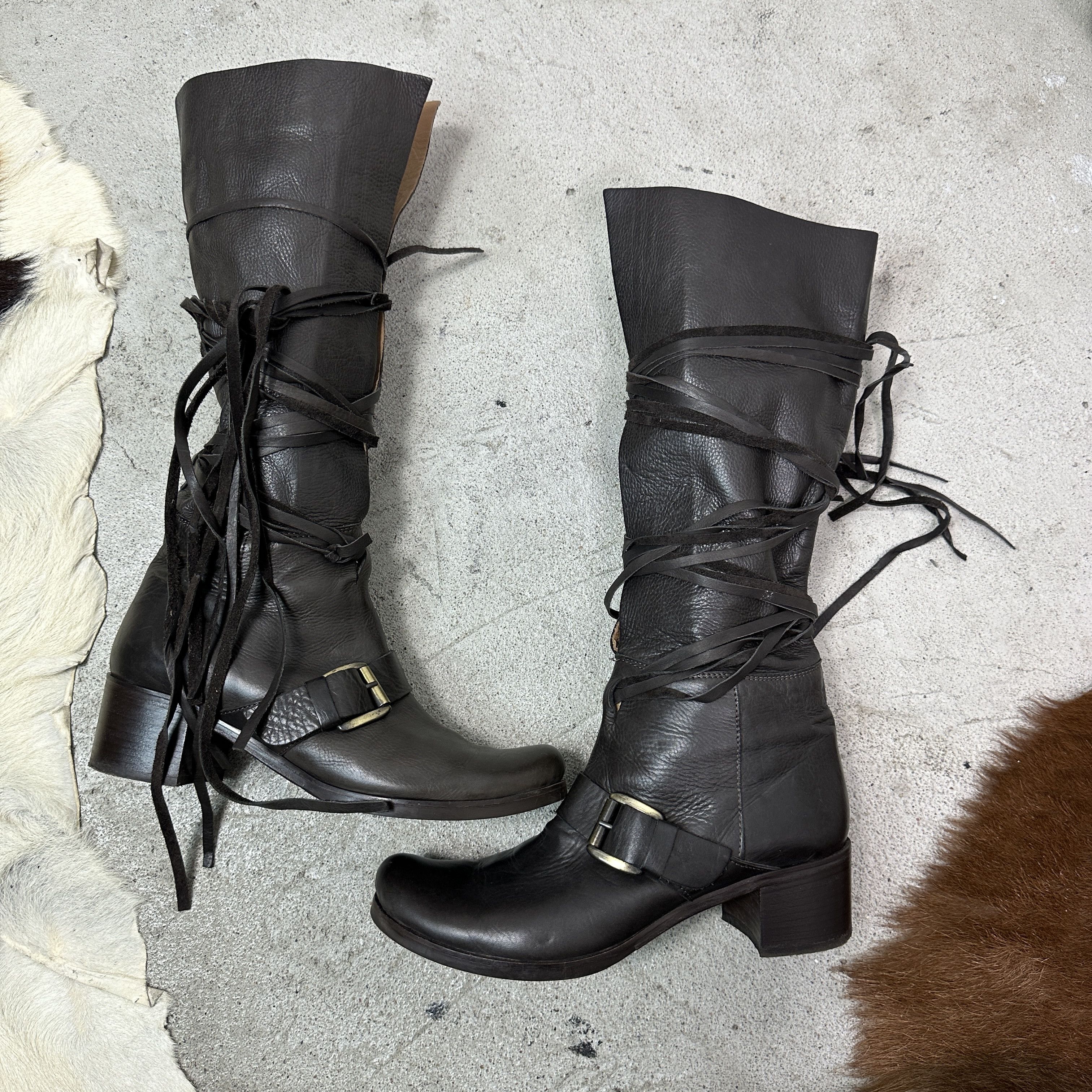 Vintage Vintage Avant Garde Bondage Tassels Harness Boots Y2K Size US 7 / IT 37 - 8 Thumbnail