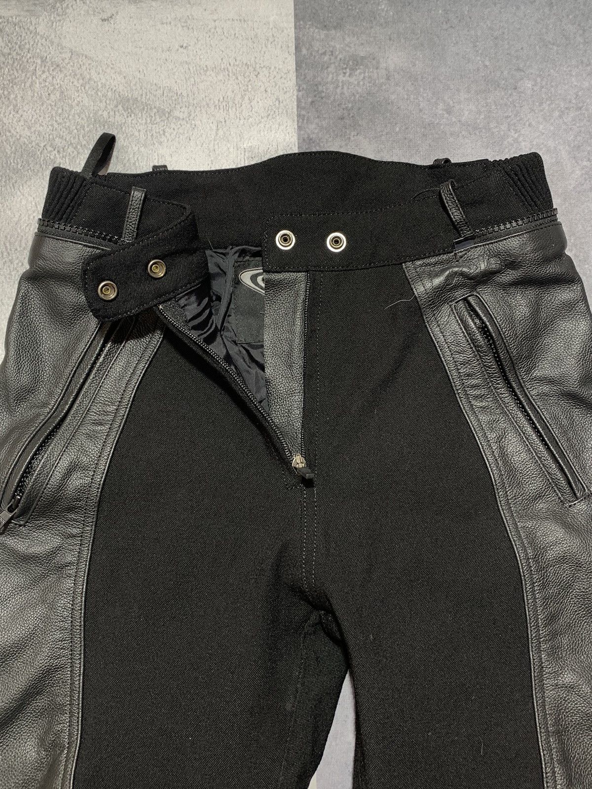 Vintage Vintage Y2K leather motorcycle biker pants size 28 Size 28" / US 6 / IT 42 - 3 Thumbnail