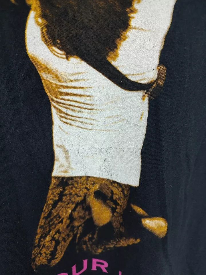 Vintage Rare Bon Jovi 1993 world tour vintage t shirt Size XL Size US XL / EU 56 / 4 - 9 Thumbnail