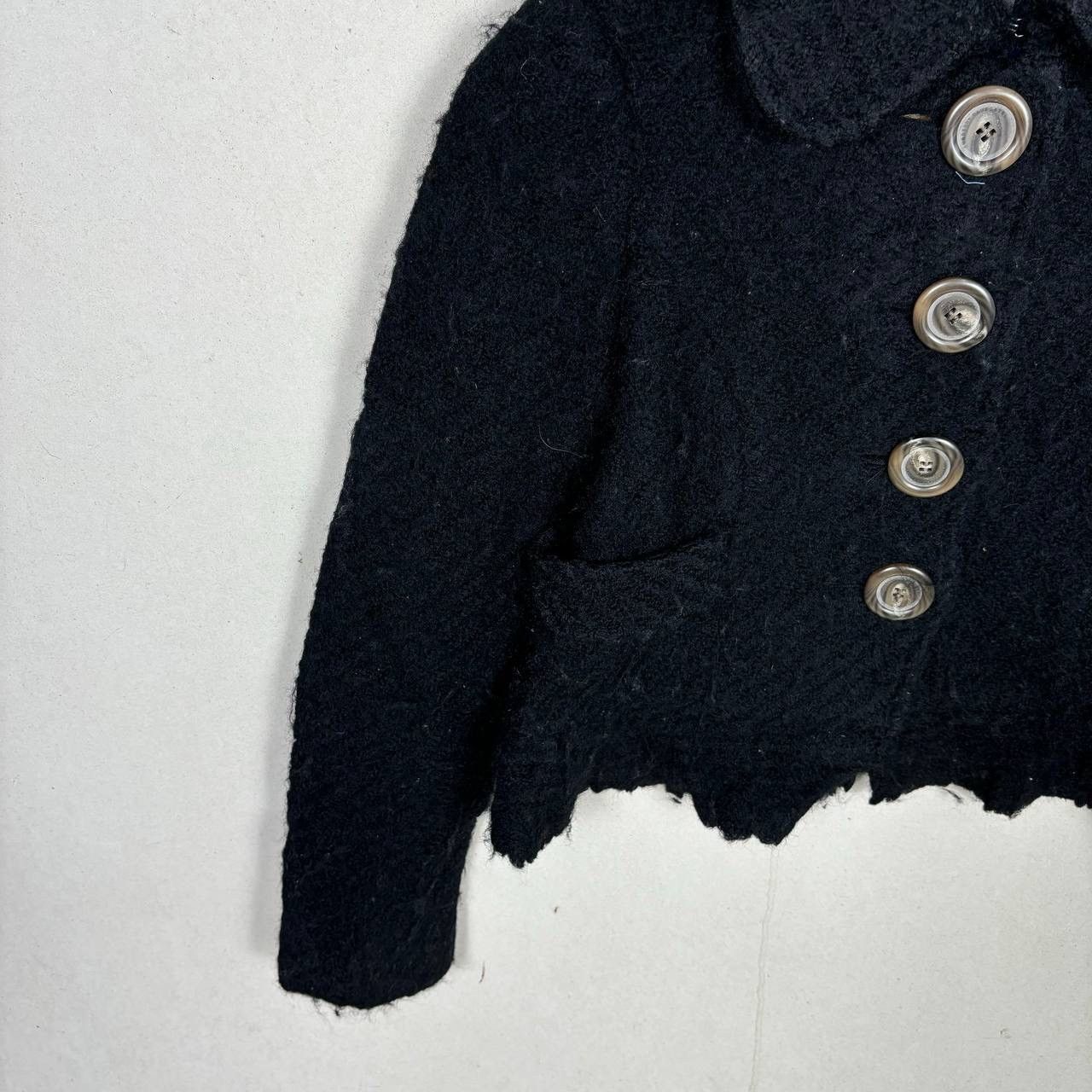Burberry Burberry London Wool Fur Crop Top Jacket Size XS / US 0-2 / IT 36-38 - 5 Thumbnail