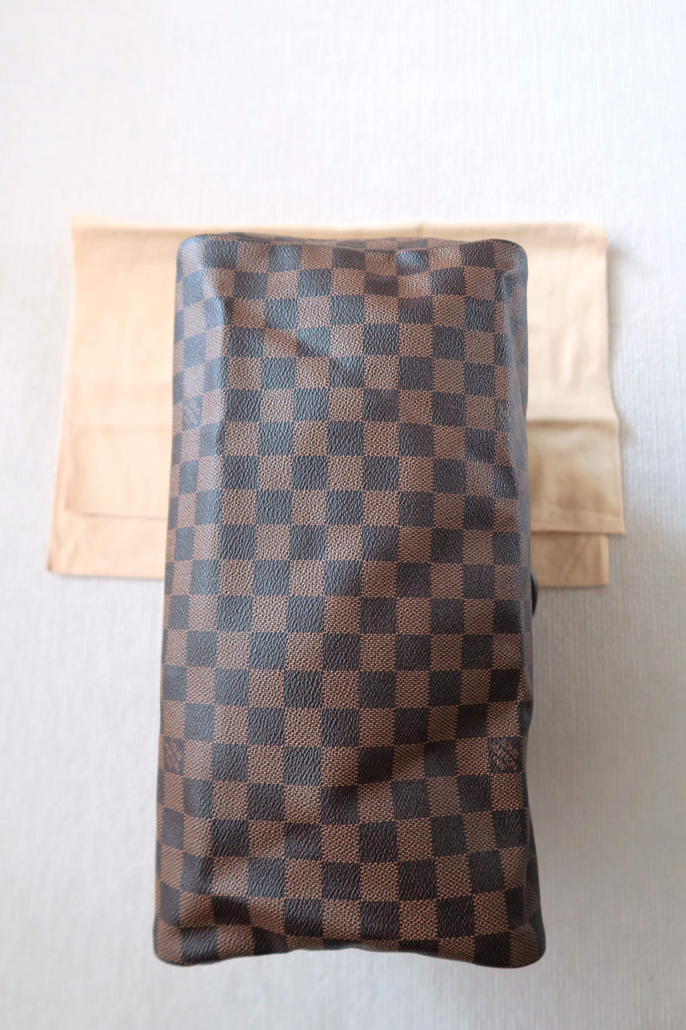 Louis Vuitton Louis Vuitton Speedy 35 Damier Ebene Handbag Size ONE SIZE - 15 Thumbnail