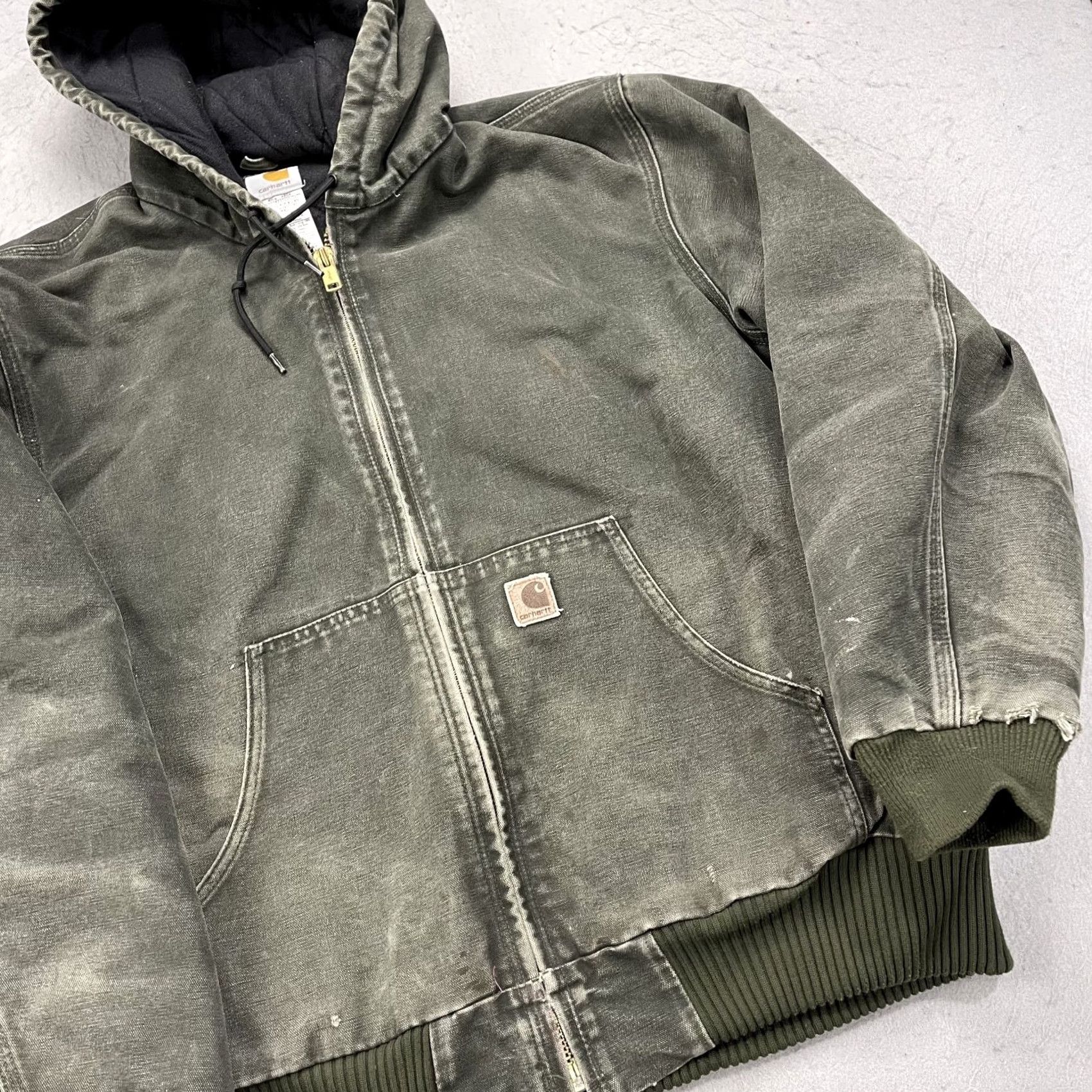 Carhartt VINTAGE Carhartt Jacket Mens XL Green J130 Hooded Distressed Workwear 90s USA Bomber Jacket Mens XS? Size US XL / EU 56 / 4 - 3 Thumbnail