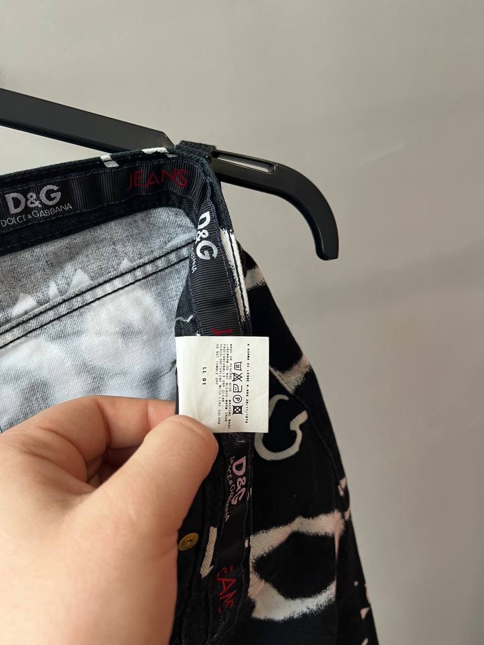 Dolce & Gabbana DILCE&GABBANA ARCHIVAL ICONIC GRAFFIC PRINT WOMEN PANTS 31 Size 31" - 10 Thumbnail