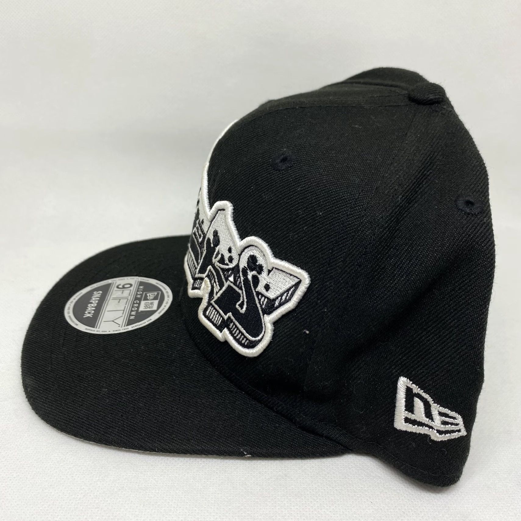 New Era Philadelphia 76ers New Era Hat Cap Snapback Retroword City Line Script 9Fifty Size ONE SIZE - 4 Thumbnail