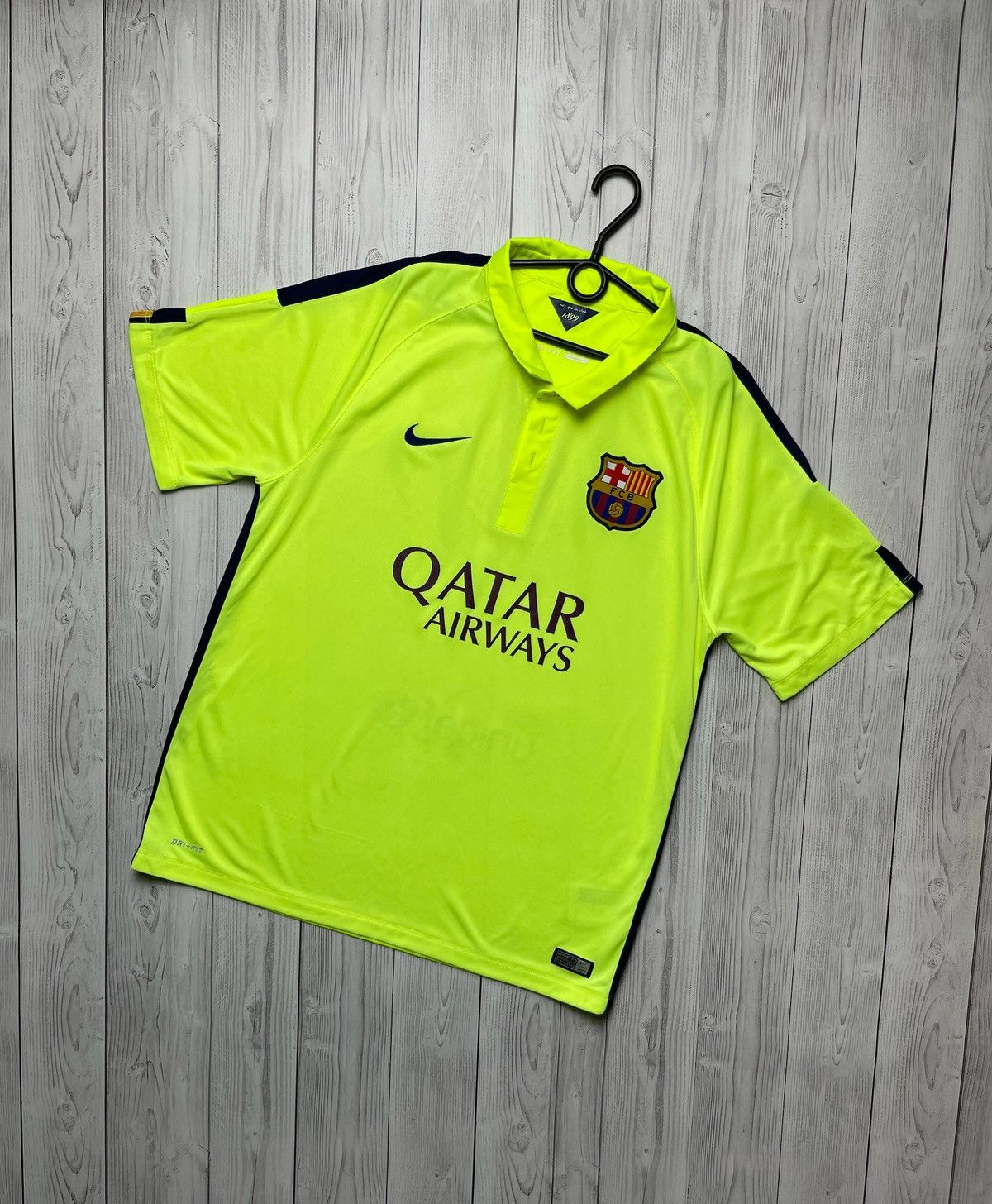 Vintage Nike Barcelona soccer jersey away yellow size XL
