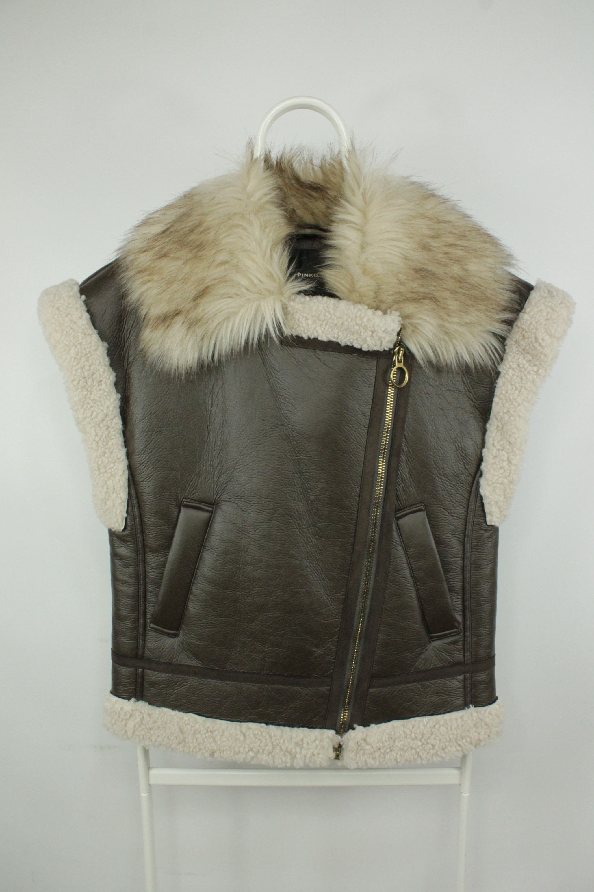 Pinko Pinko Gema Faux Sheepskin Aviator Waistcoat Gilet Size S / US 4 / IT 40 - 5 Thumbnail