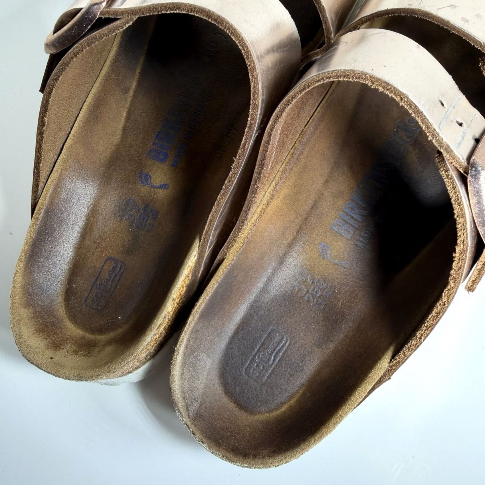 Birkenstock Birkenstock Arizona Buckle Narrow Fit Birko Flor Sandals COPPER EU 39 Ladies 8 Size US 8 / IT 38 - 6 Thumbnail