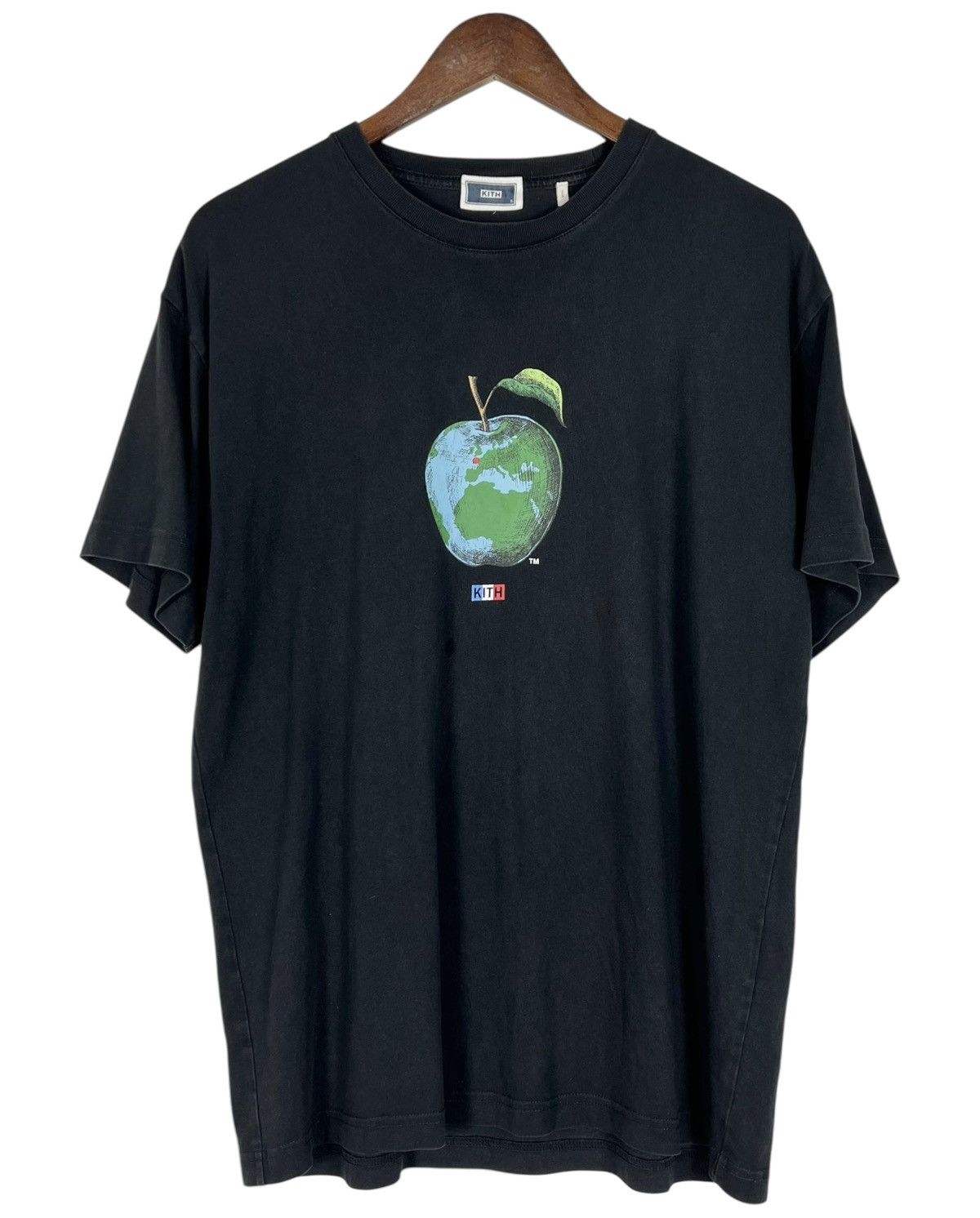 Kith KITH APPLE WORLD TEE Size US S / EU 44-46 / 1 - 1 Thumbnail