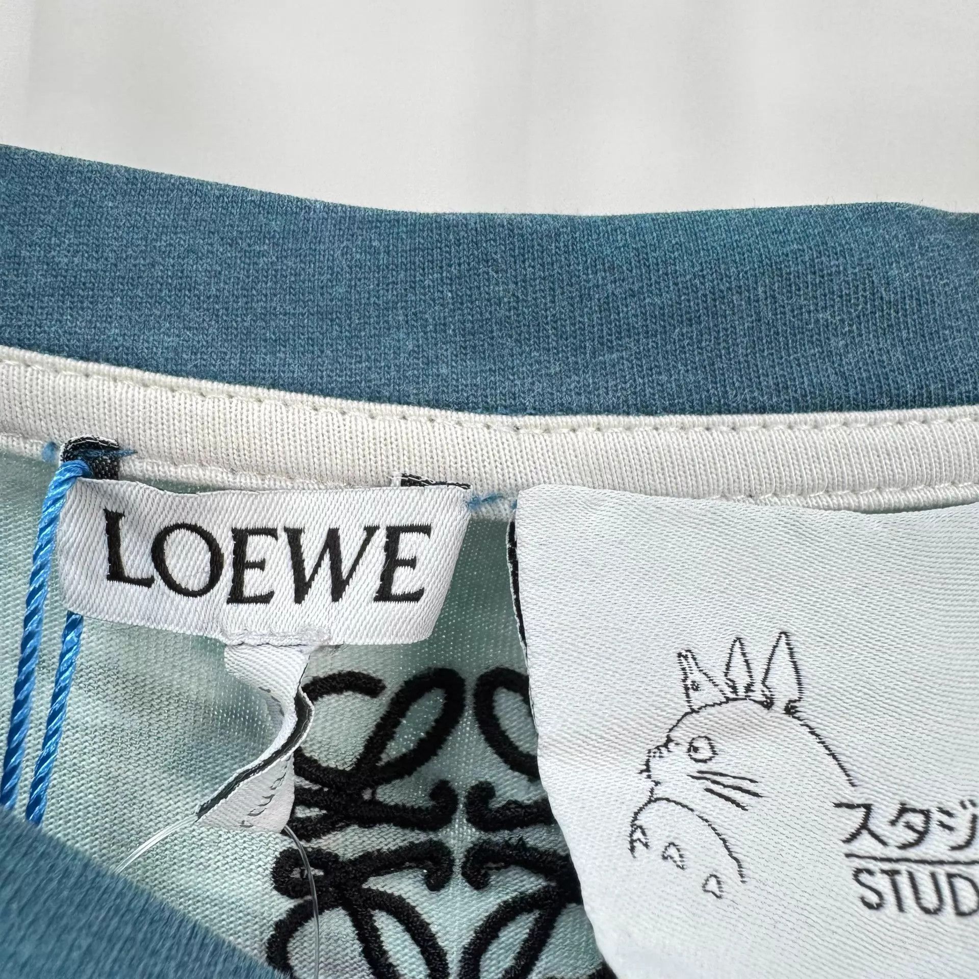 Loewe Loewe x Spirited Away Printed Longsleeve M 98New Size US M / EU 48-50 / 2 - 6 Thumbnail