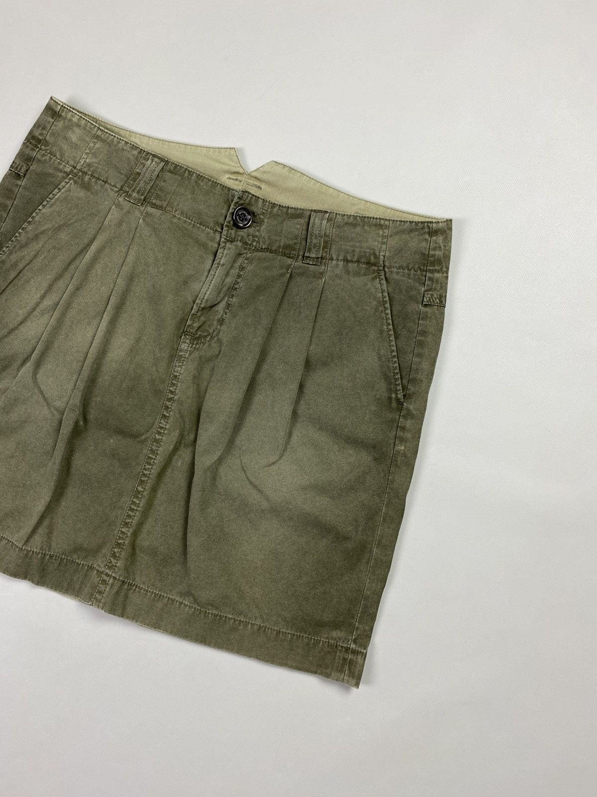 Burberry Burberry Brit ladies pencil mini skirt Y2K military Size 30" / US 8 / IT 44 - 6 Thumbnail