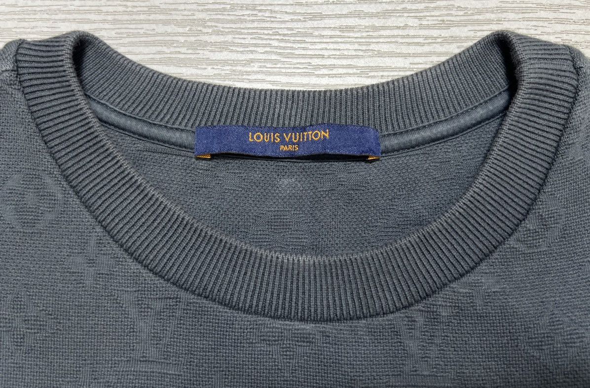 Louis Vuitton Louis Vuitton - 3D Pocket Monogram T-Shirt Size US XS / EU 42 / 0 - 17 Thumbnail