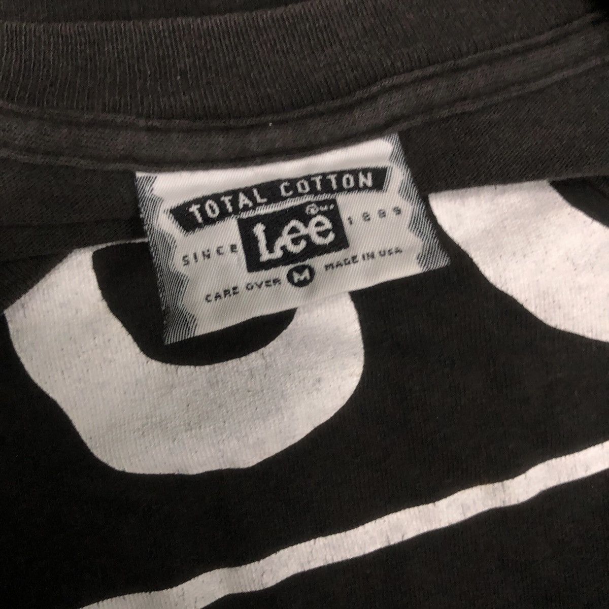 Lee × Vintage Vtg 90s Lee Big Box Logo Tshirt Size US M / EU 48-50 / 2 - 4 Thumbnail