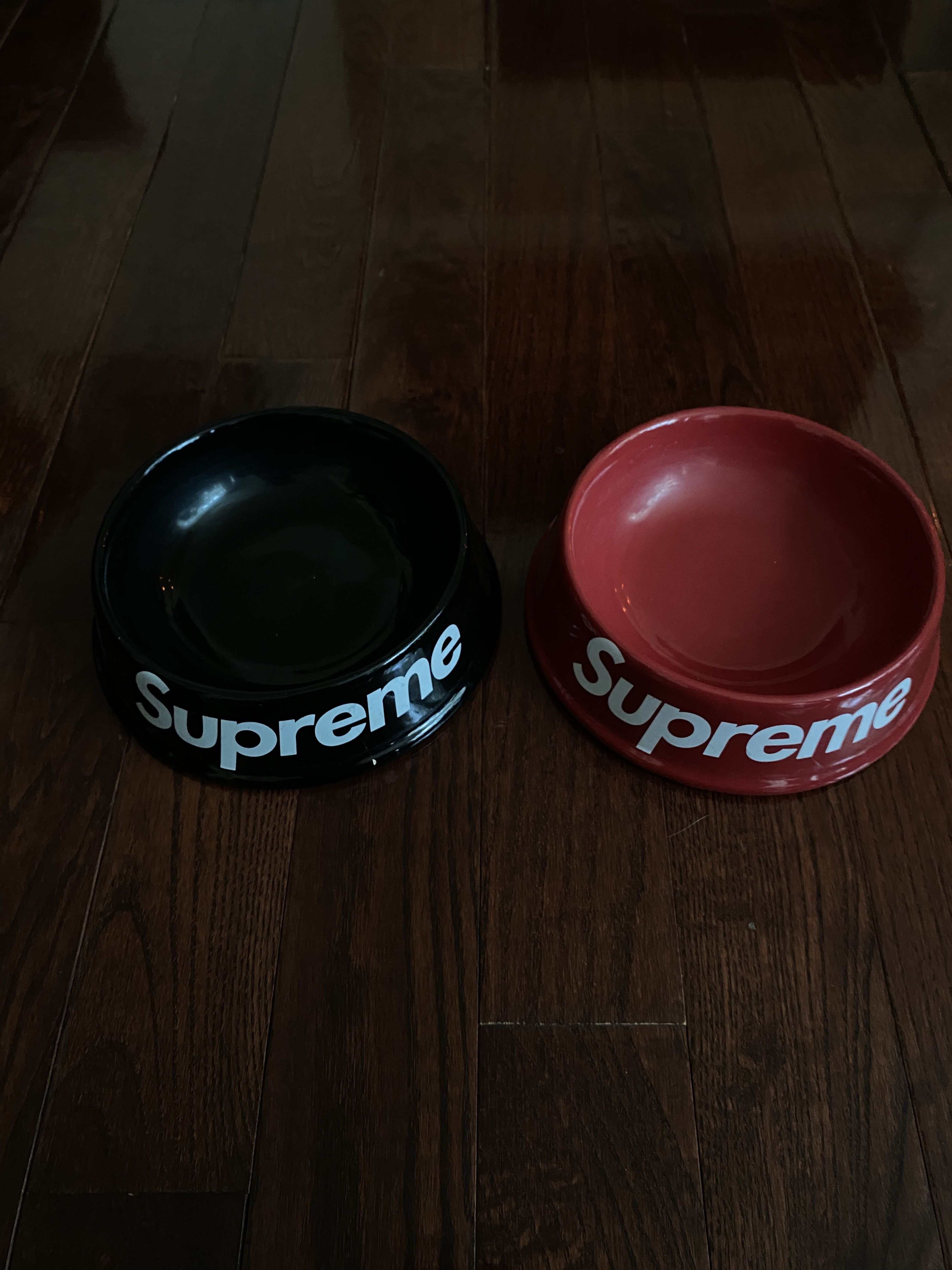 小物 Supreme DOG BOWL Supreme Diamond Plate Dog Bowl (SS23) - $48