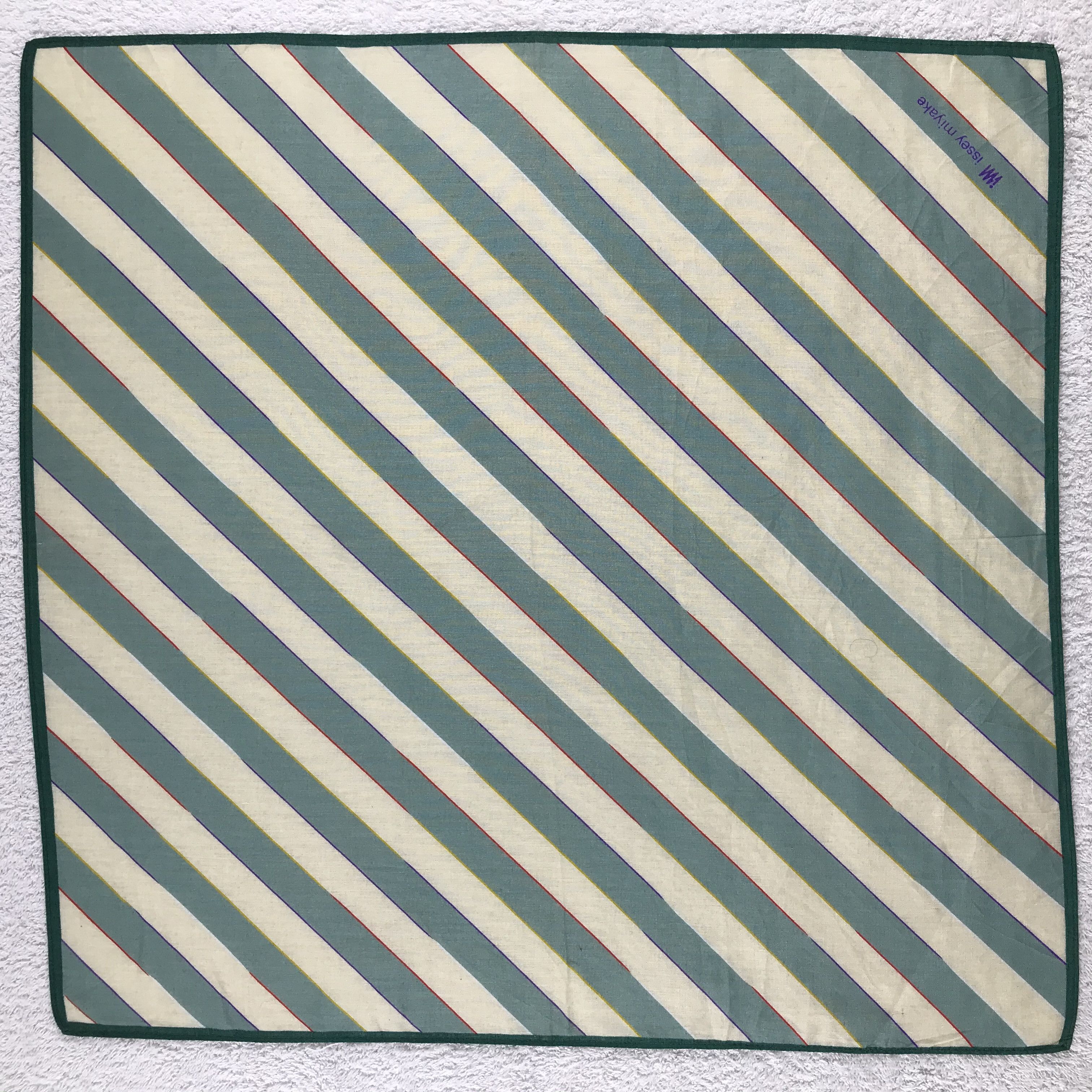 Issey Miyake × Vintage Issey Miyake Bandana / Handkerchief / Neckerchief - S191 Size ONE SIZE - 1 Thumbnail