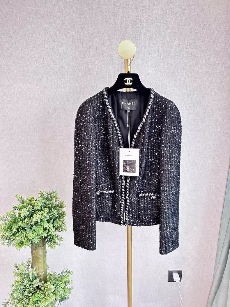 Chanel Chanel 22P Black Sequin Tweed Jacket - dmc Size US S / EU 44-46 / 1 - 1 Thumbnail