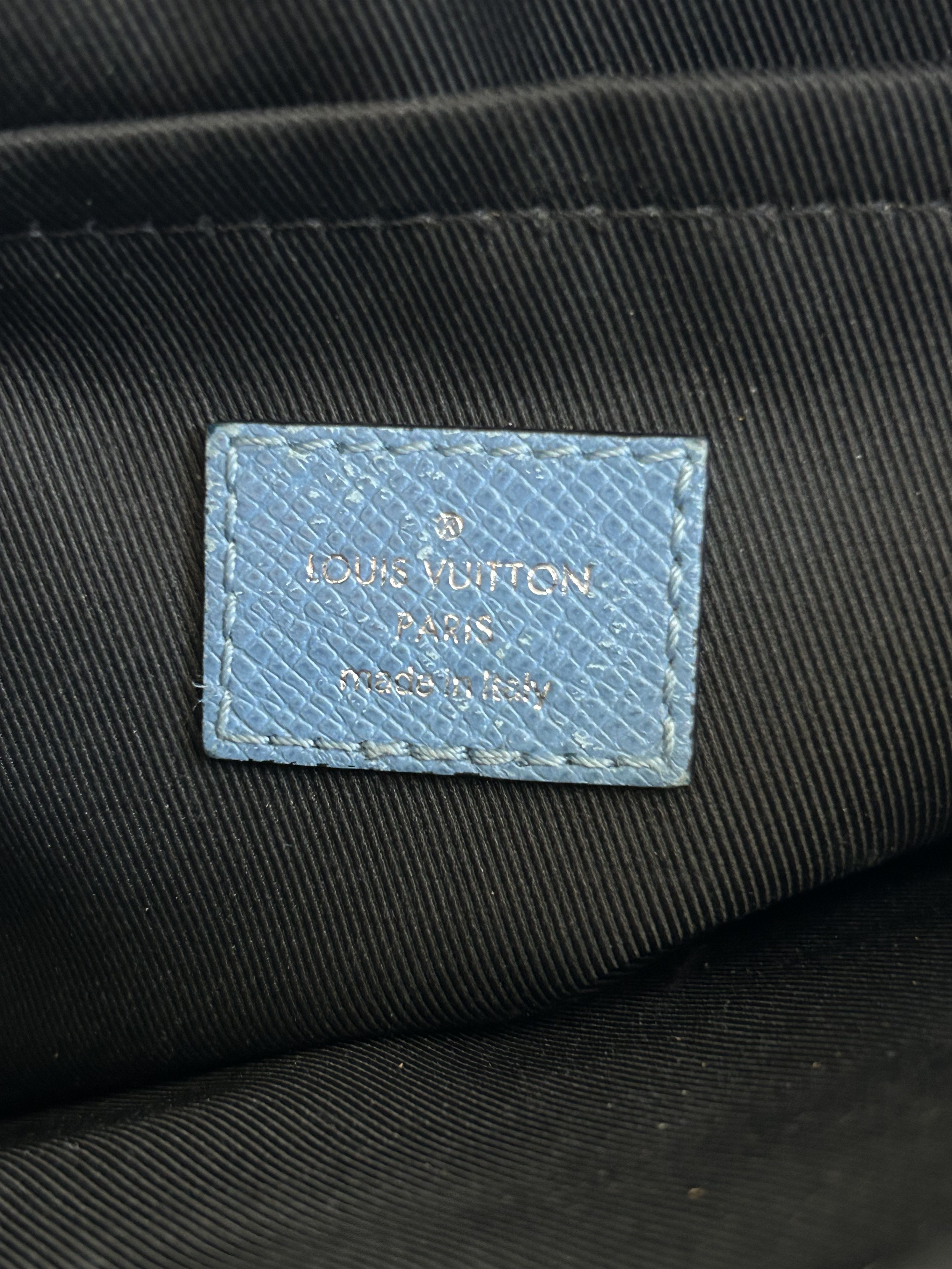 Louis Vuitton Louis Vuitton Blue Taigarama Monogram Outdoor Messenger Bag Size ONE SIZE - 4 Thumbnail
