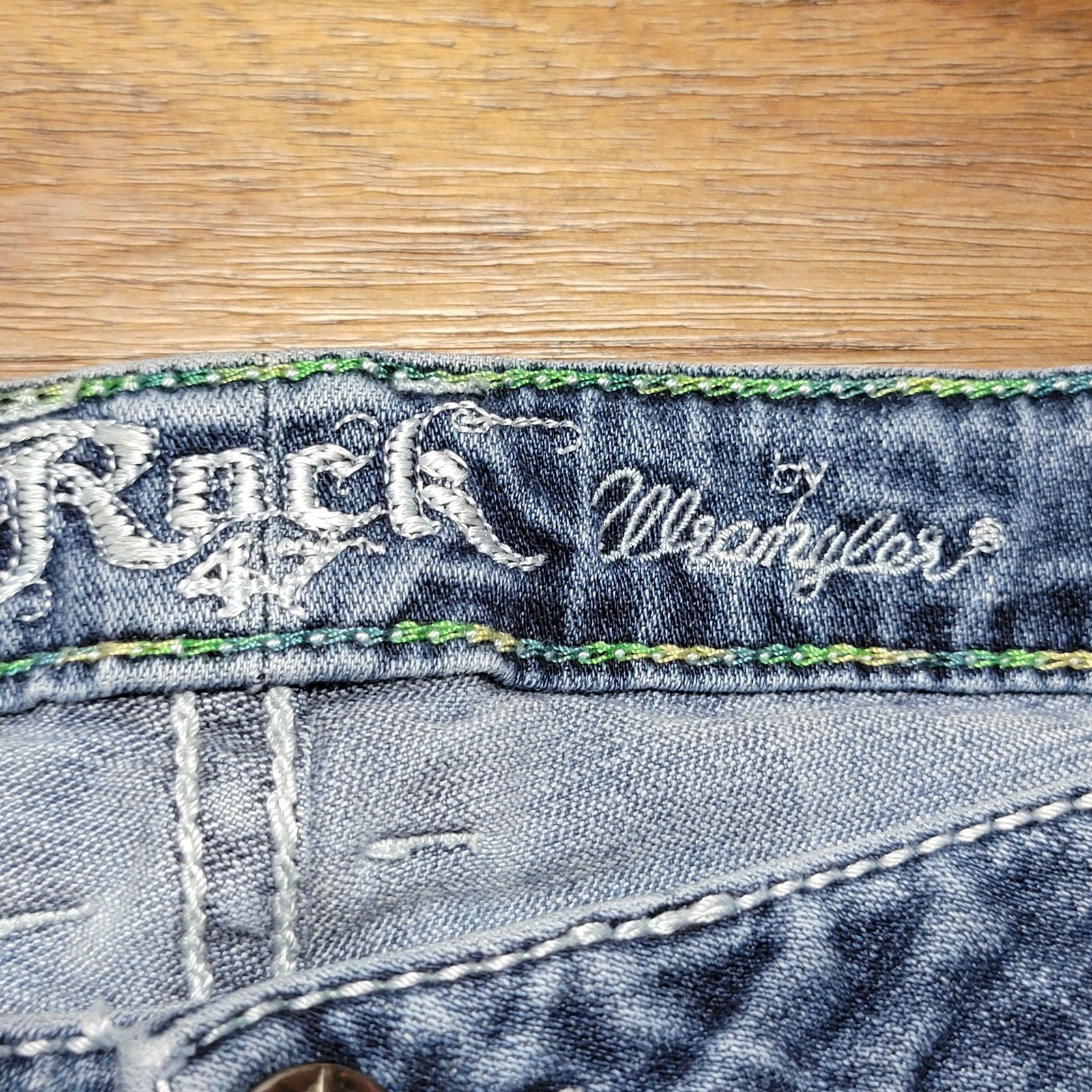 Wrangler Rock 47 by Wrangler Ultra Low Rise Jeans - Size 32 x 32 Size 36" / US 14 / IT 50 - 6 Thumbnail