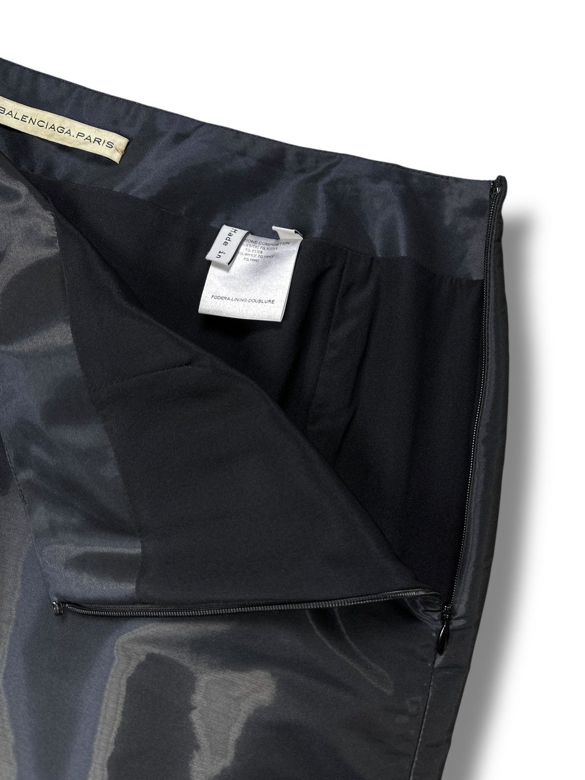 Balenciaga Balenciaga Paris Black Nylon Shimmer On Knee Skirt Size 42FR Size 30" / US 8 / IT 44 - 4 Thumbnail