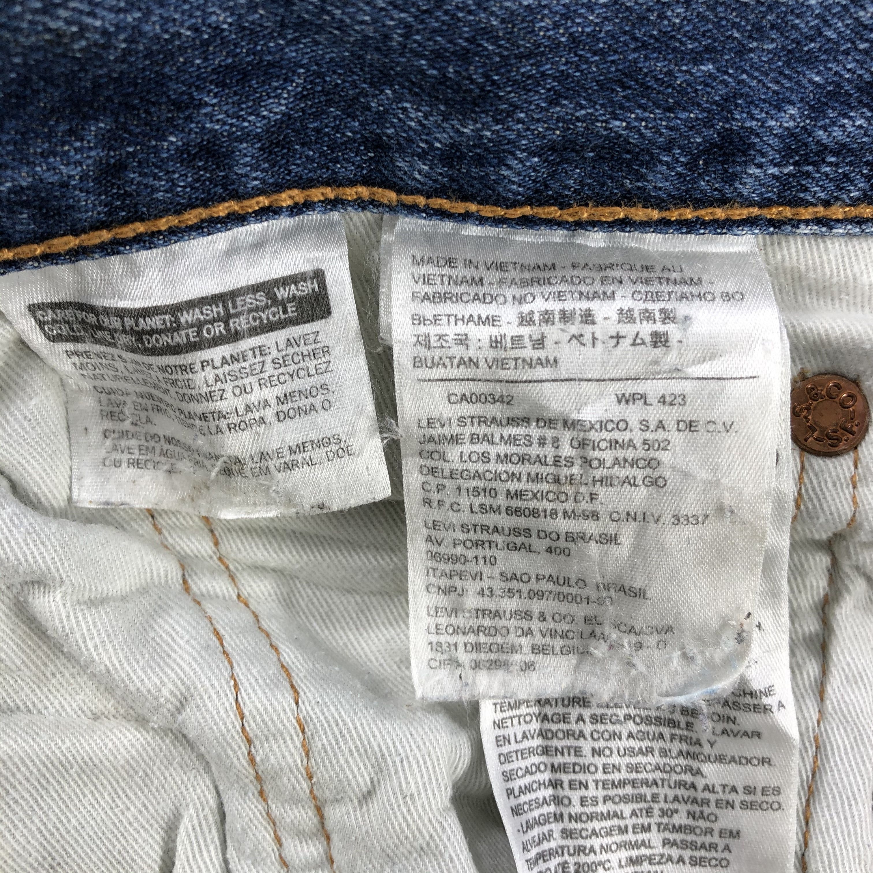 Levi's Vintage Levis 503 Jeans Distress Faded Blue Denim KJ957 Size US 34 / EU 50 - 17 Thumbnail
