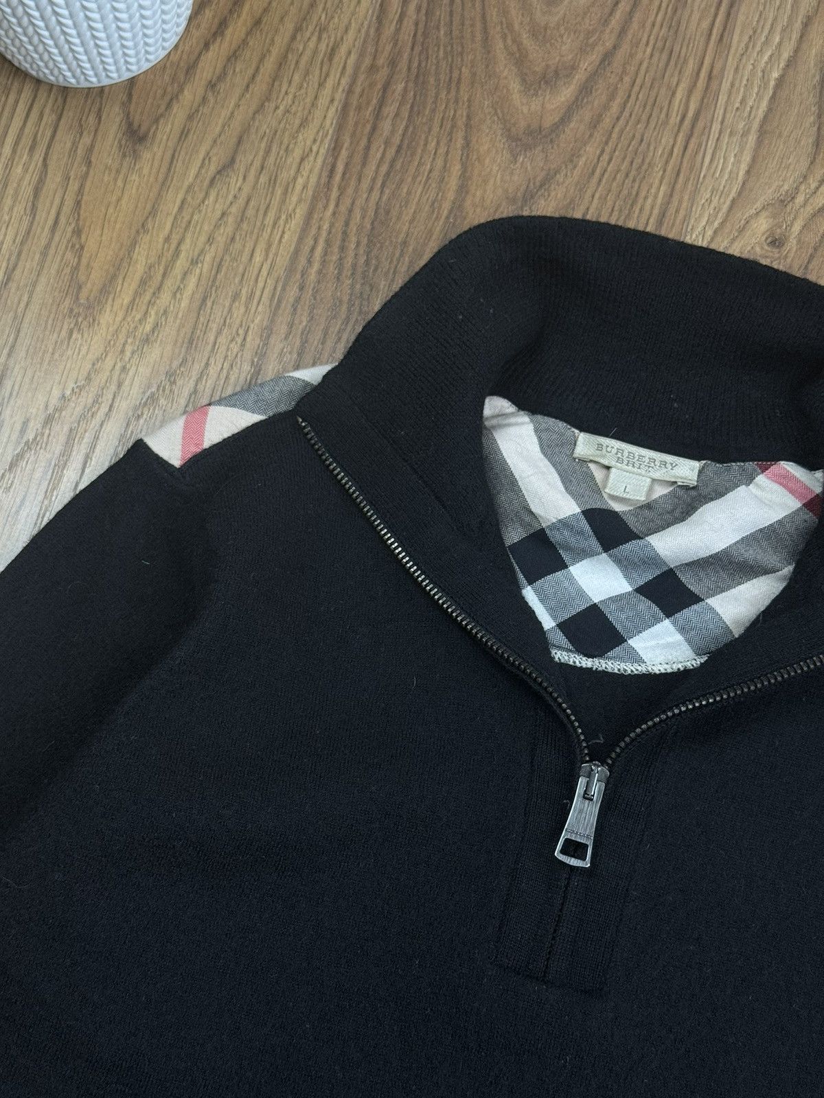 Burberry Wool rare sweater golf Burberry original casual item Size US M / EU 48-50 / 2 - 2 Thumbnail