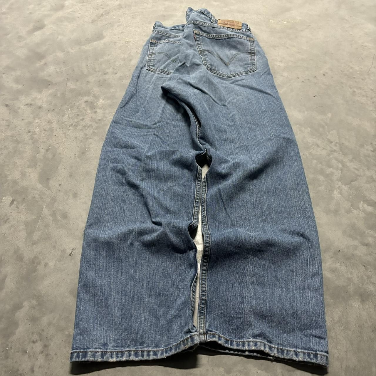 Levi's × Vintage Crazy Vintage Y2K/2000s Grunge Levi’s Medium Wash Denim Jeans! Size US 36 / EU 52 - 4 Thumbnail