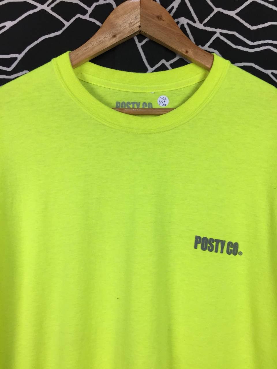 Band Tees × Rap Tees POSTY CO. Post Malone Live In Concert Longsleeve Tee Size US L / EU 52-54 / 3 - 9 Thumbnail