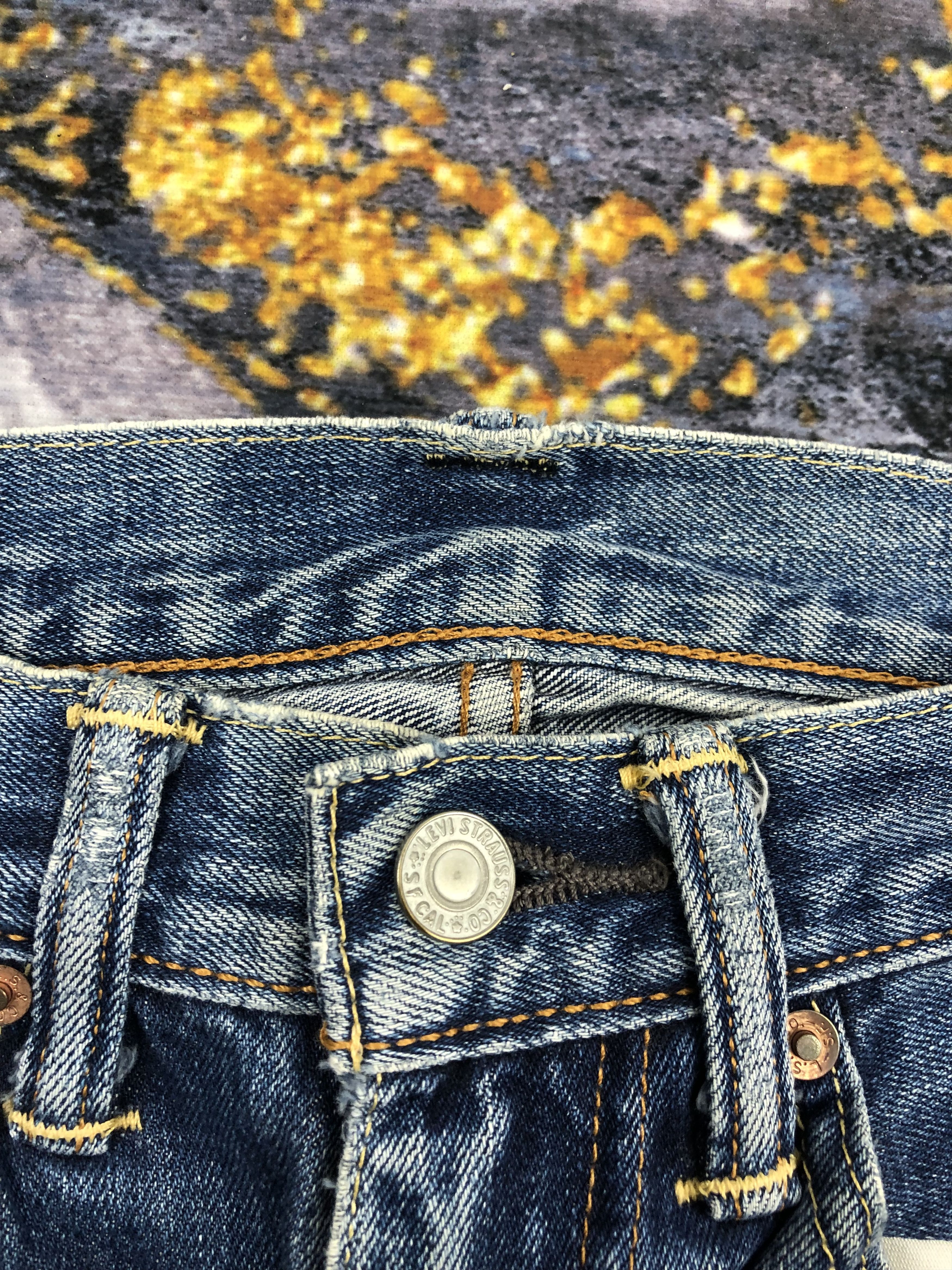 Levi's Vintage Levis 505 Blue Faded Jeans DPP0137 Size US 30 / EU 46 - 8 Thumbnail