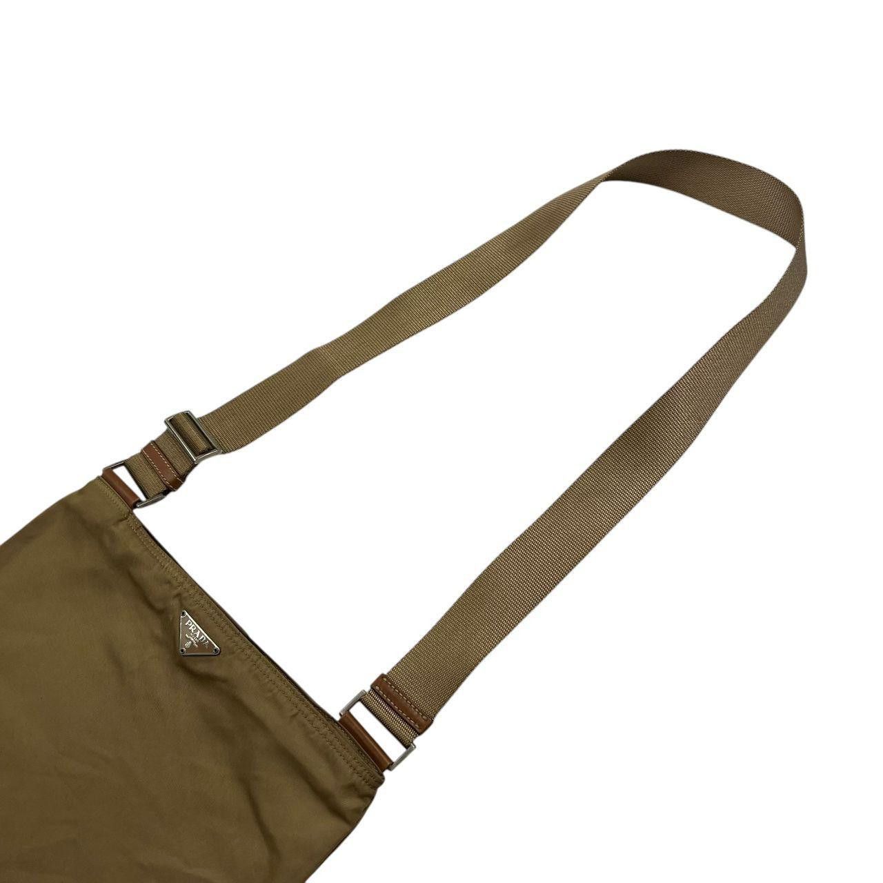 Prada Vintage Prada Milano Crossbody Messenger Bag Size ONE SIZE - 3 Thumbnail