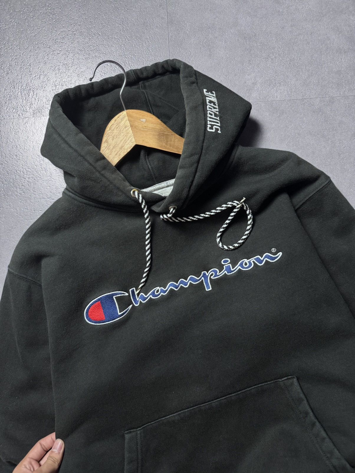 Champion × Supreme Supreme x champion hoodie Size US M / EU 48-50 / 2 - 2 Thumbnail