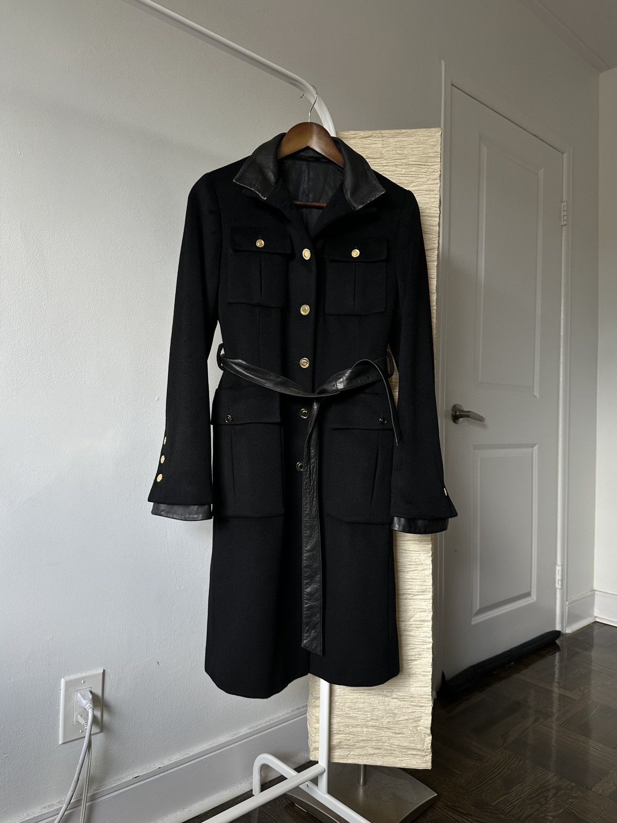 Gucci Gucci Tom Ford Era Cashmere Military Coat With Leather Belt Size S / US 4 / IT 40 - 2 Thumbnail