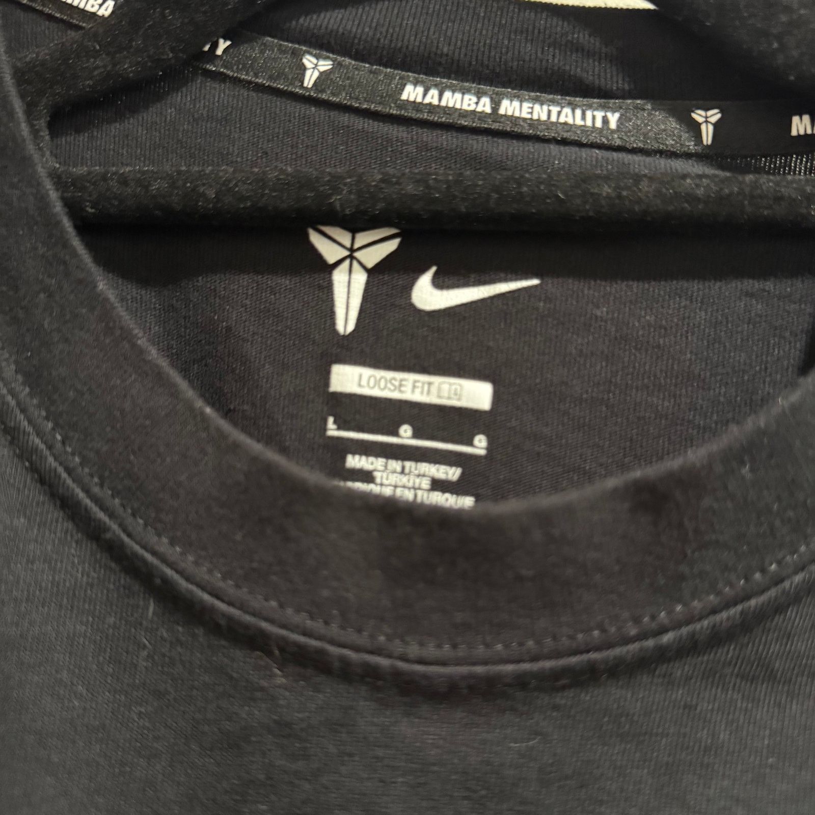 Nike Nike Kobe Mamba Mentality Loose Fit Basketball T shirt Size US L / EU 52-54 / 3 - 2 Thumbnail